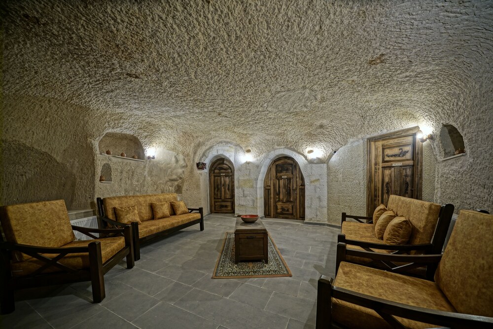 Lemon Cave Suite And Cafe
