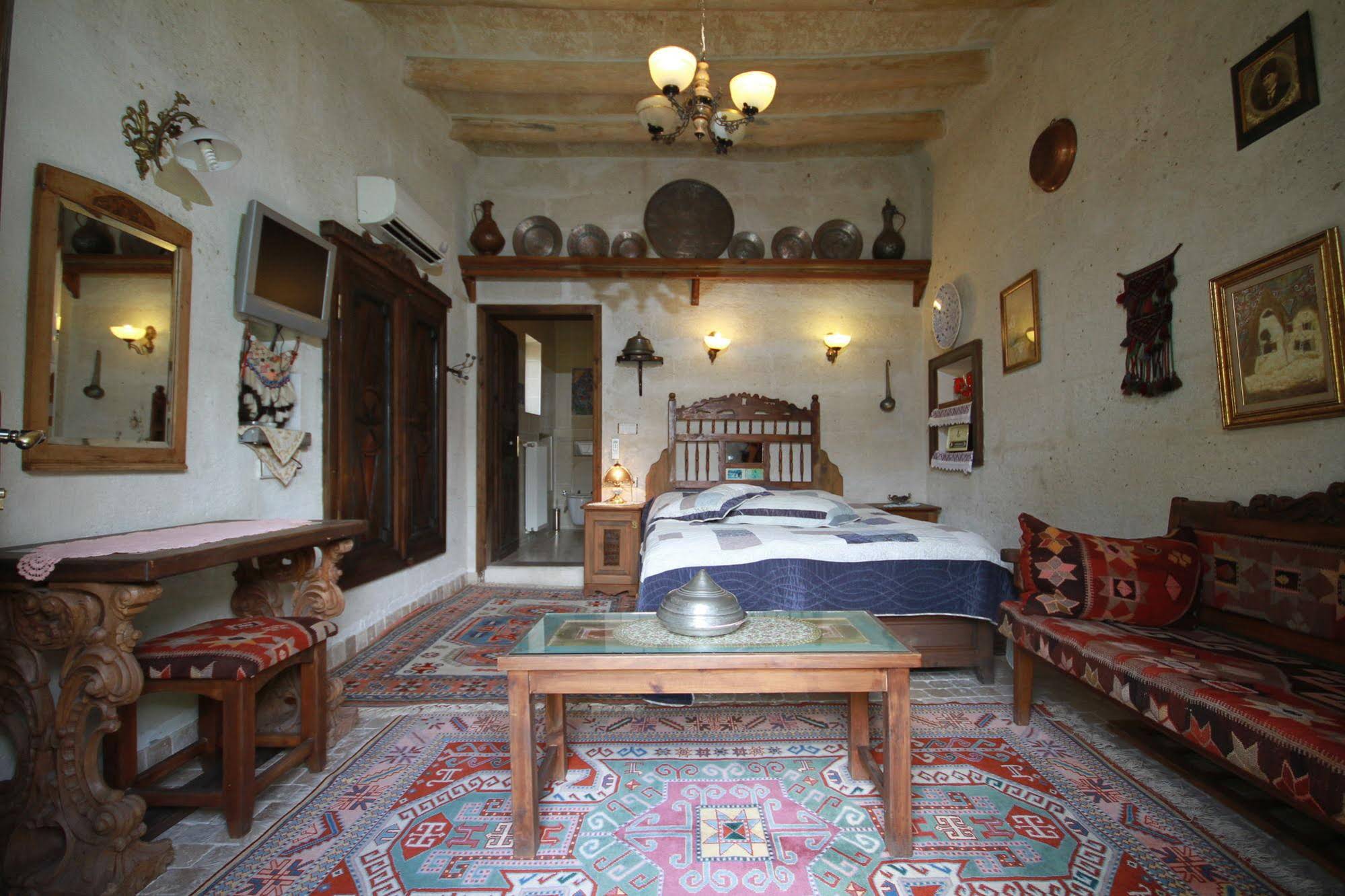 Sofa Hotel