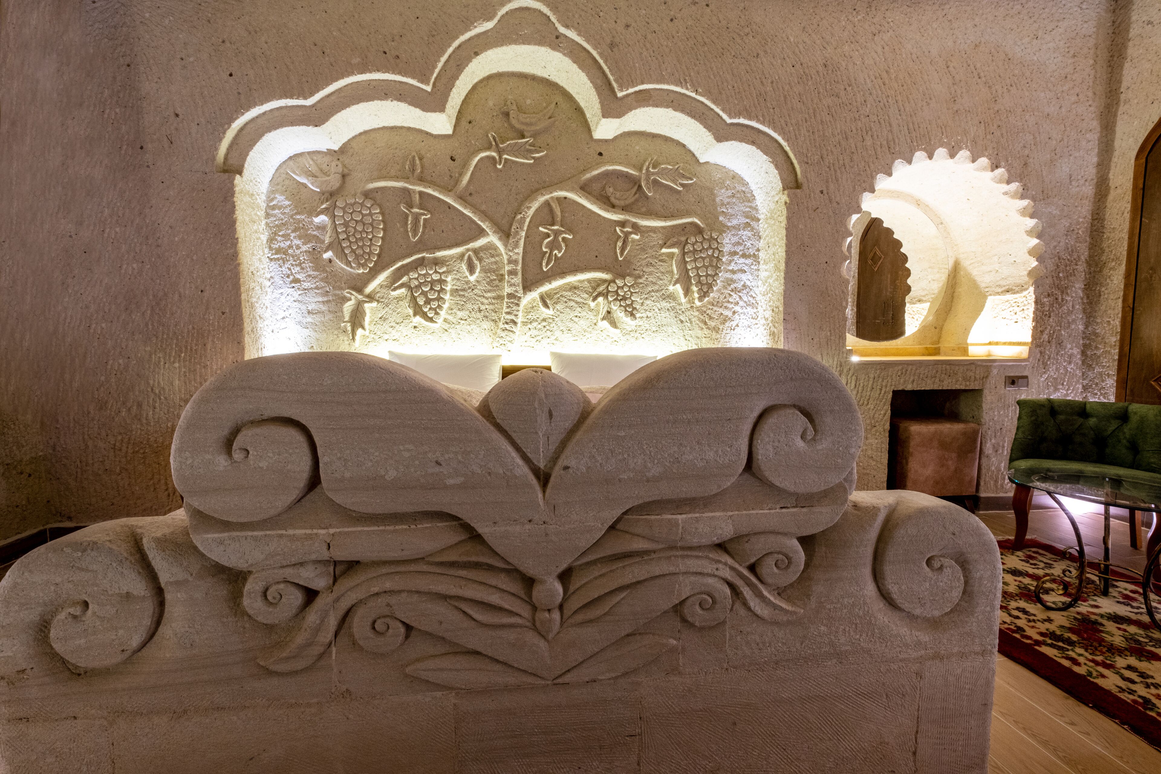 Mesken Cave Suites