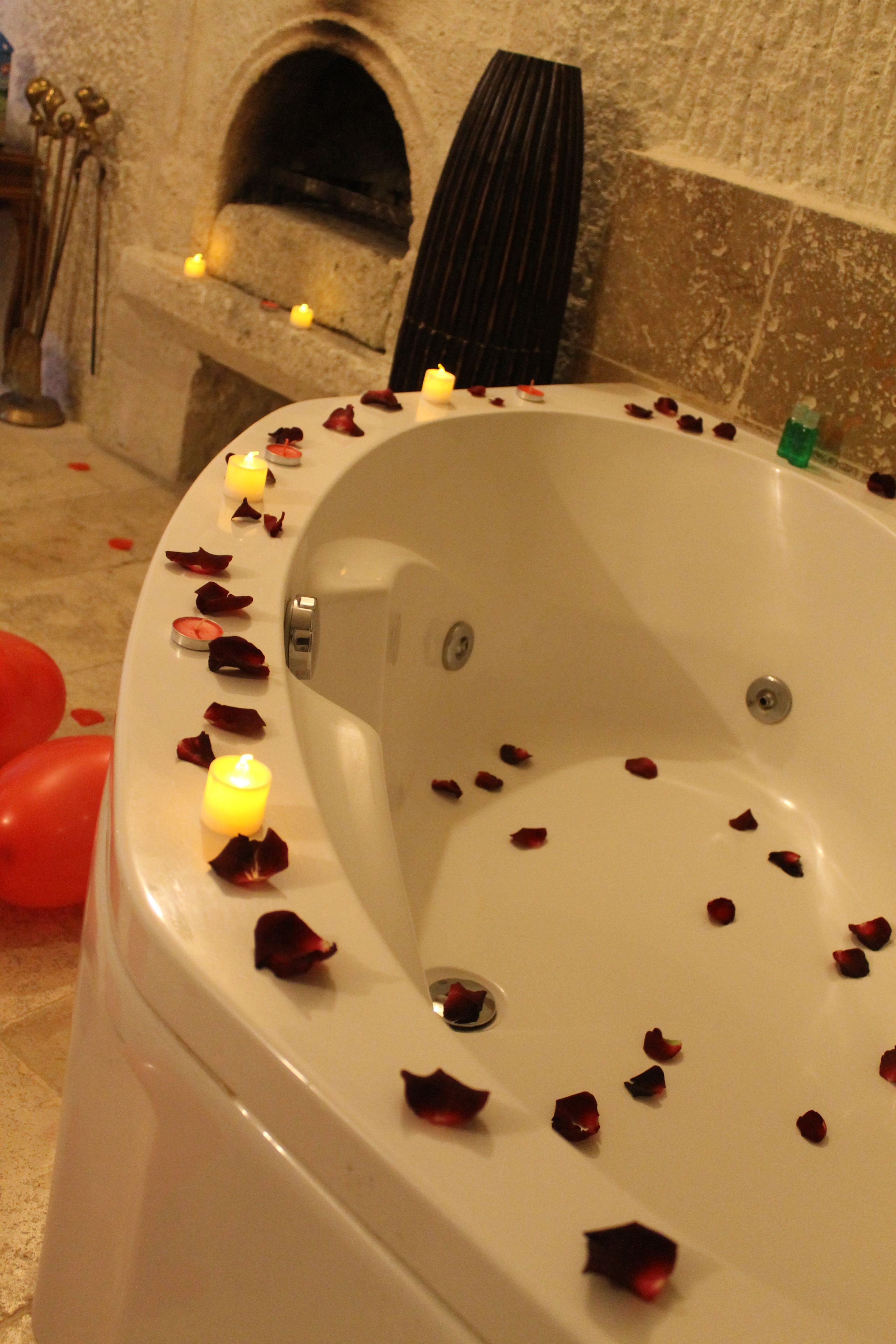 Miracle Cave Hotel