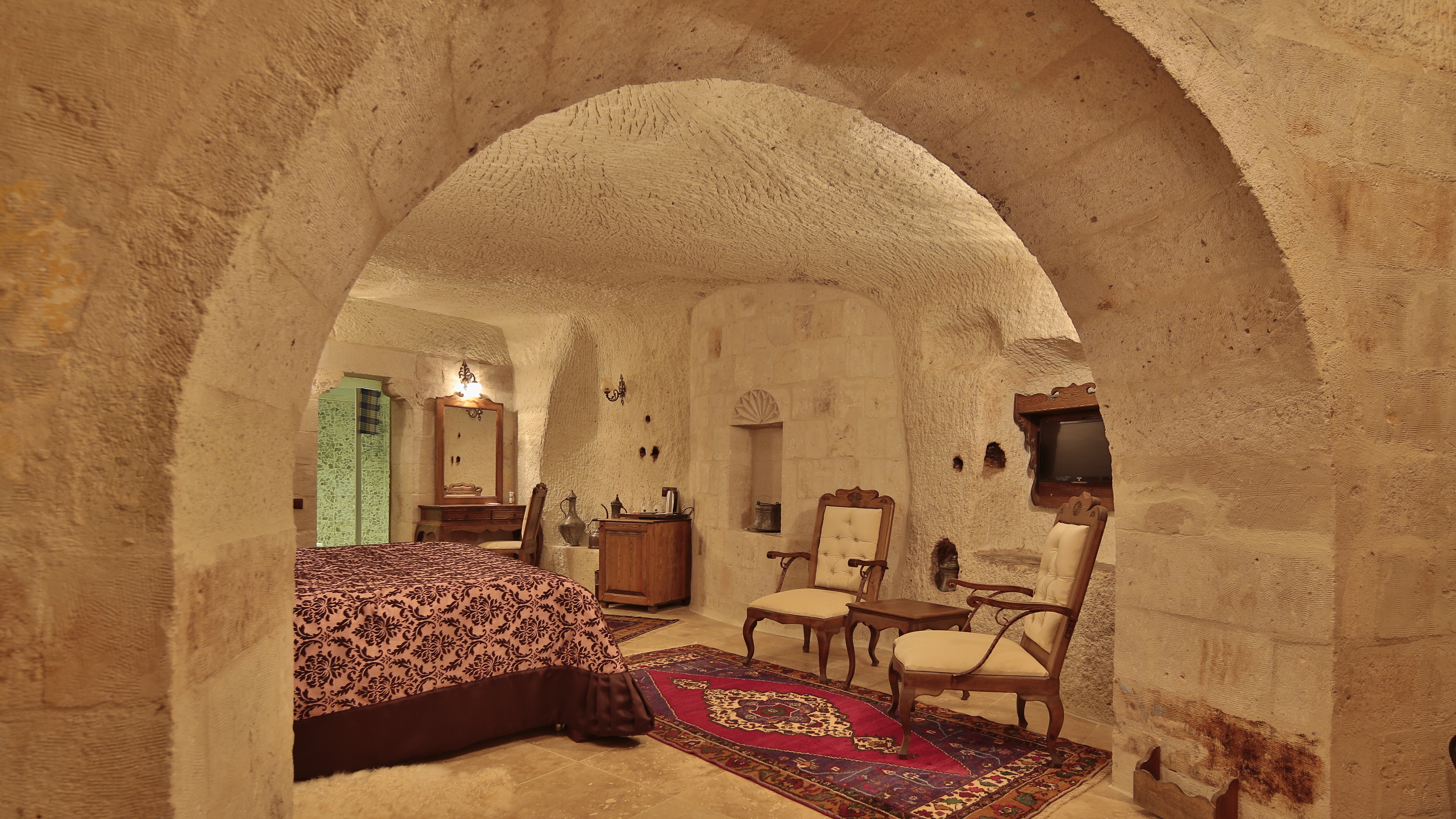Phocas Cave Suites