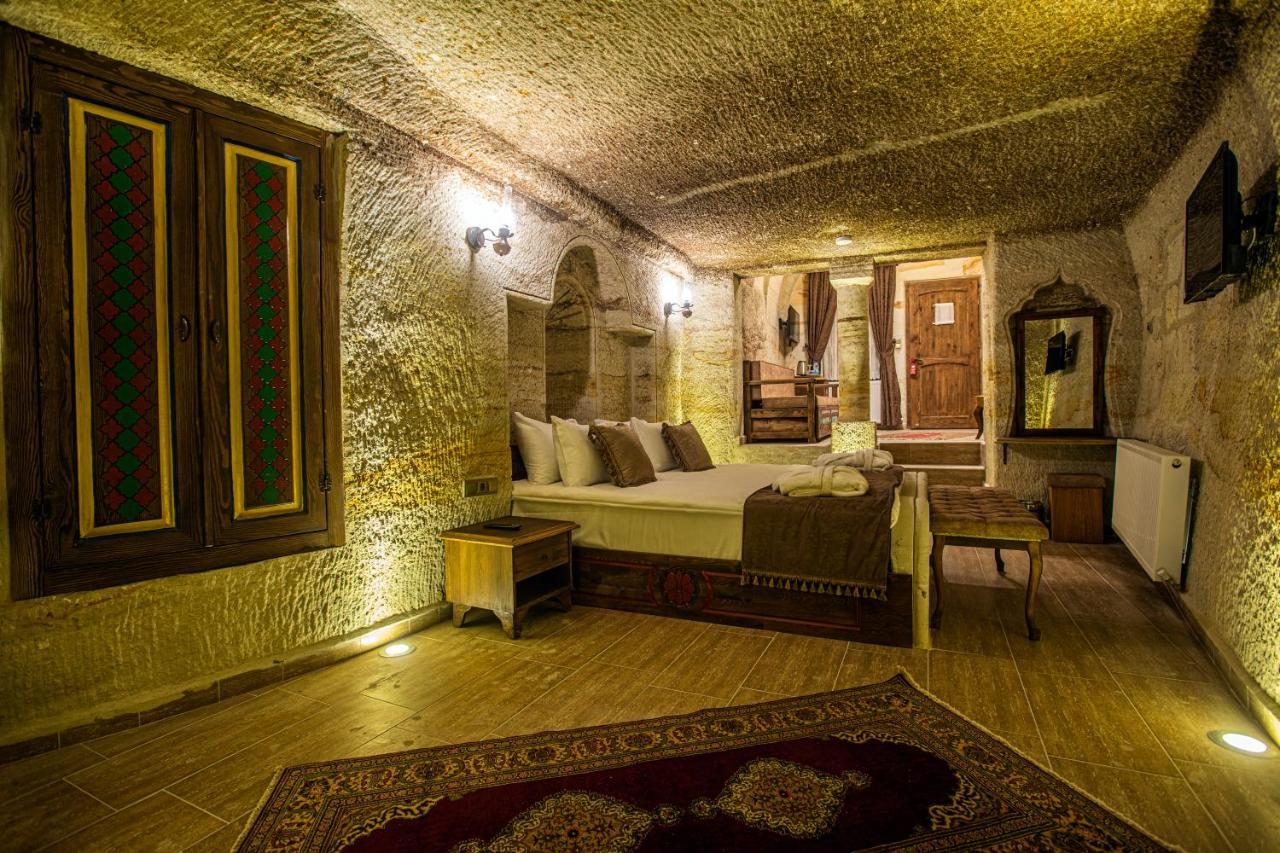 Ada Cave Suites