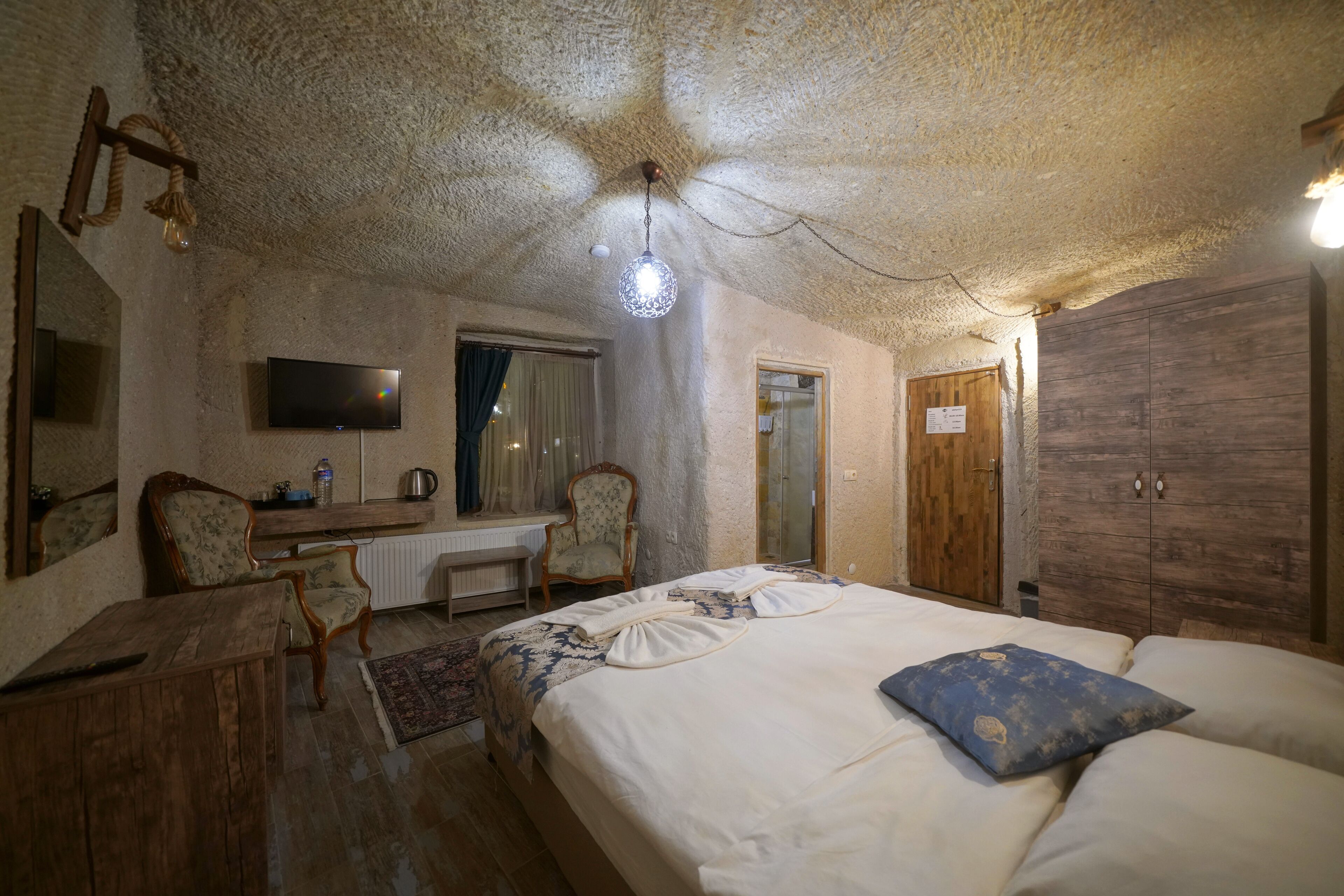 Adelya Cave Hotel
