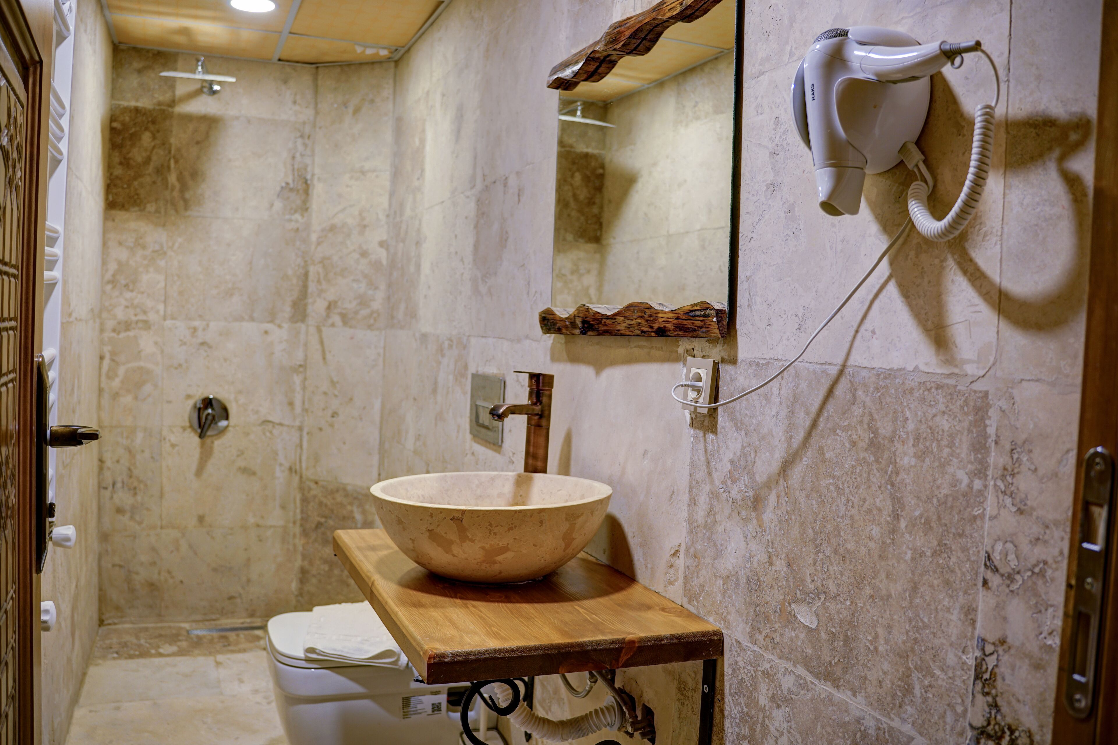 Ala Stone Hotel