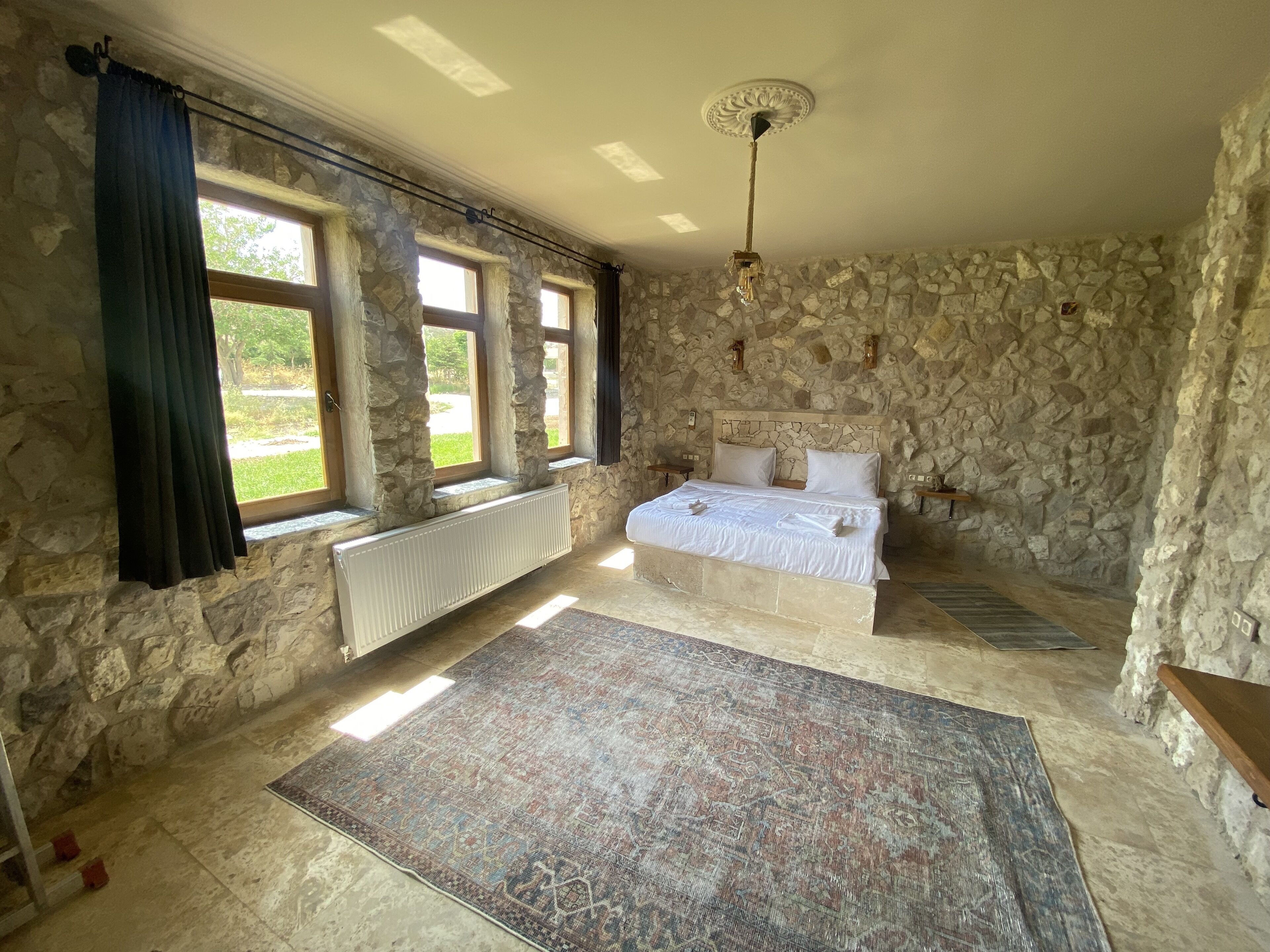 Ala Stone Hotel