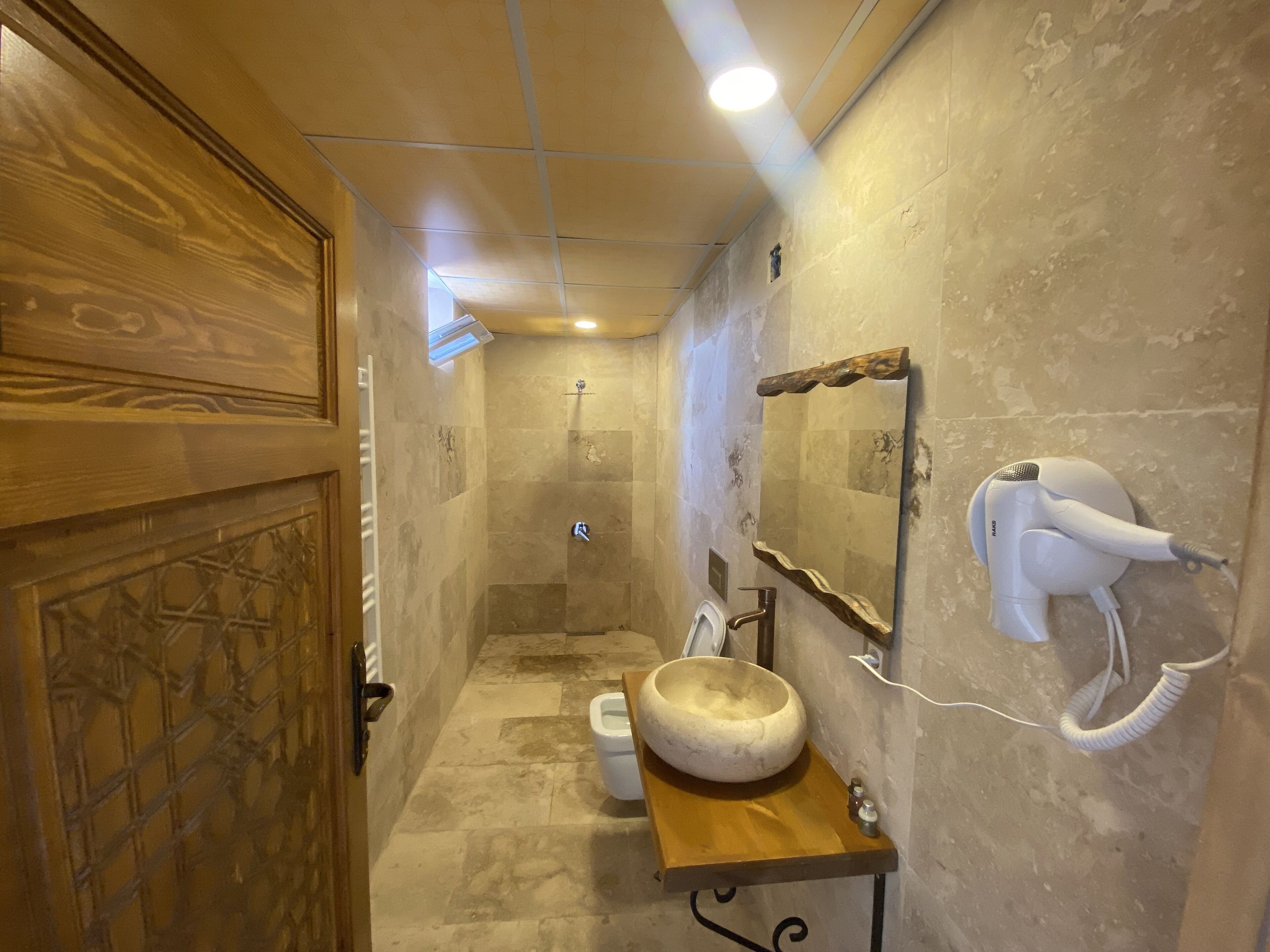 Ala Stone Hotel