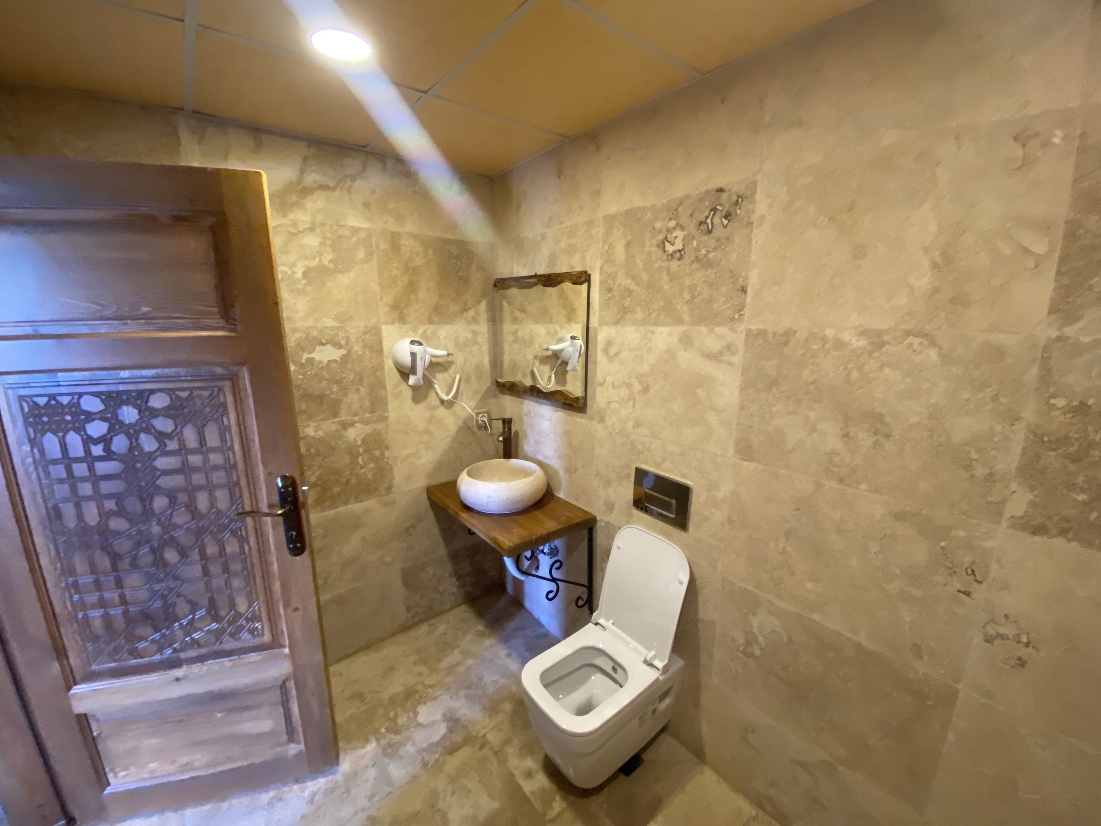 Ala Stone Hotel