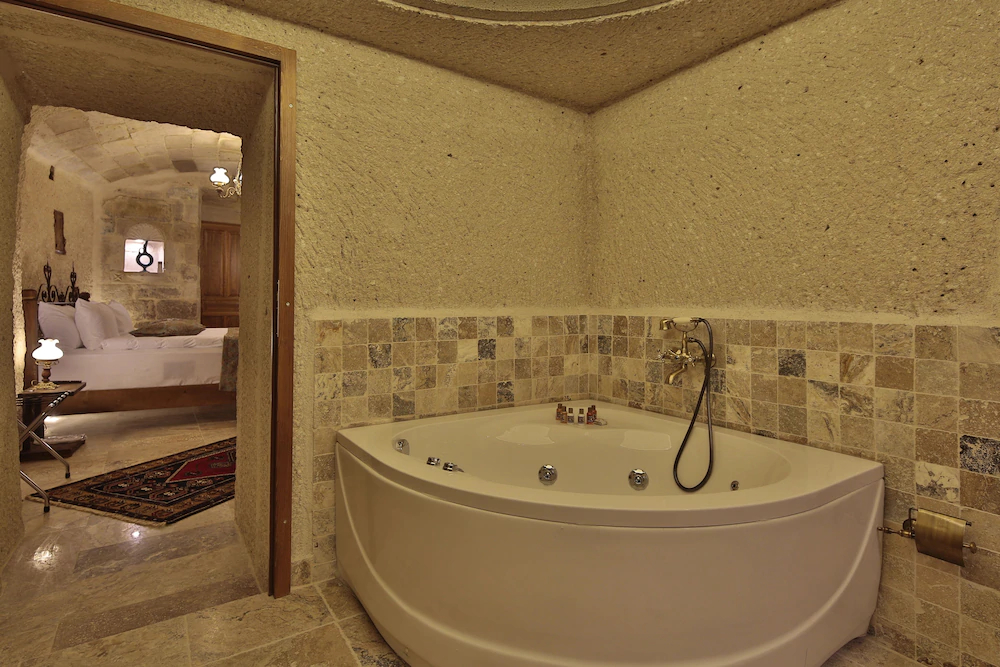Aren Cave Hotel
