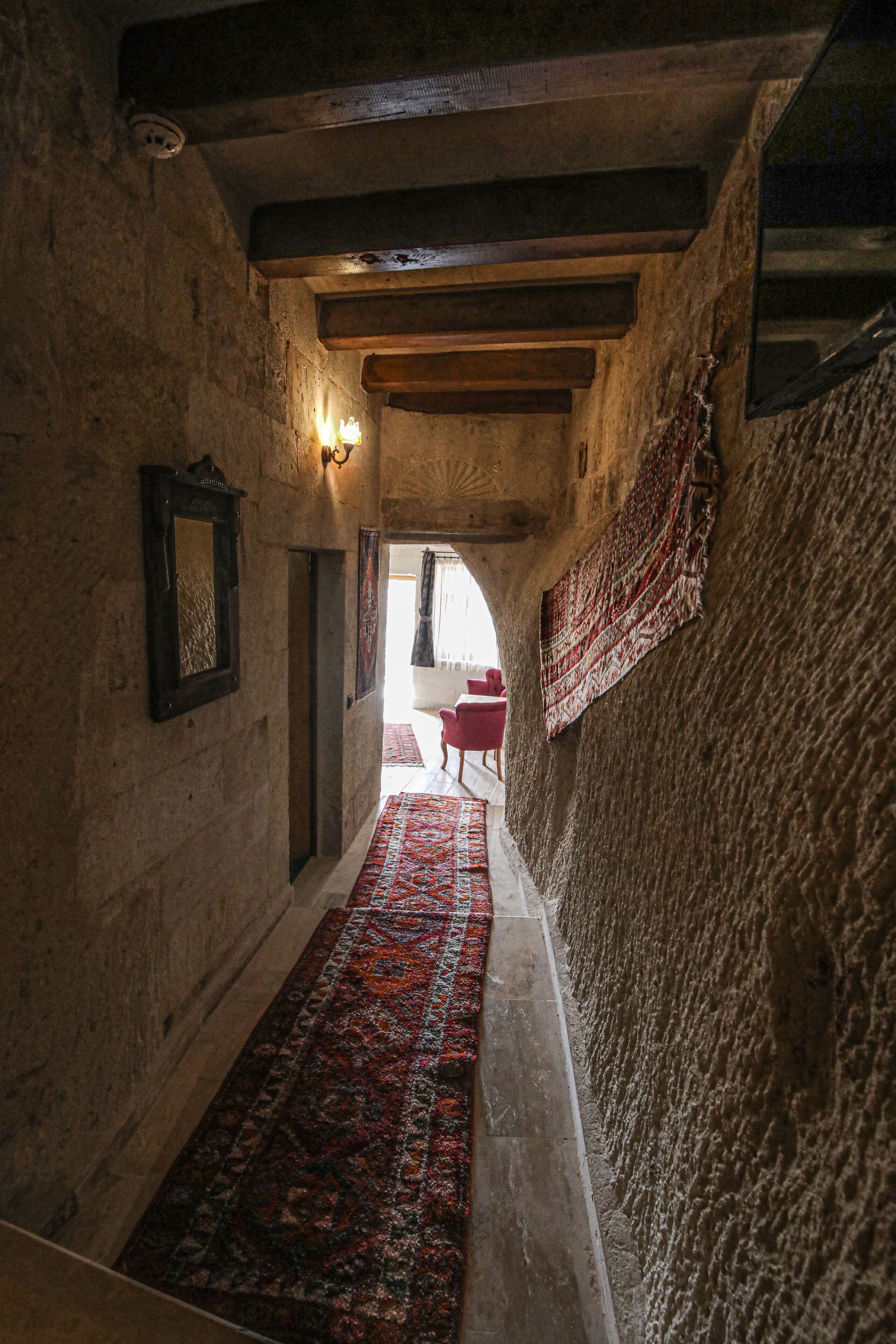 Avilla Cave Hotel