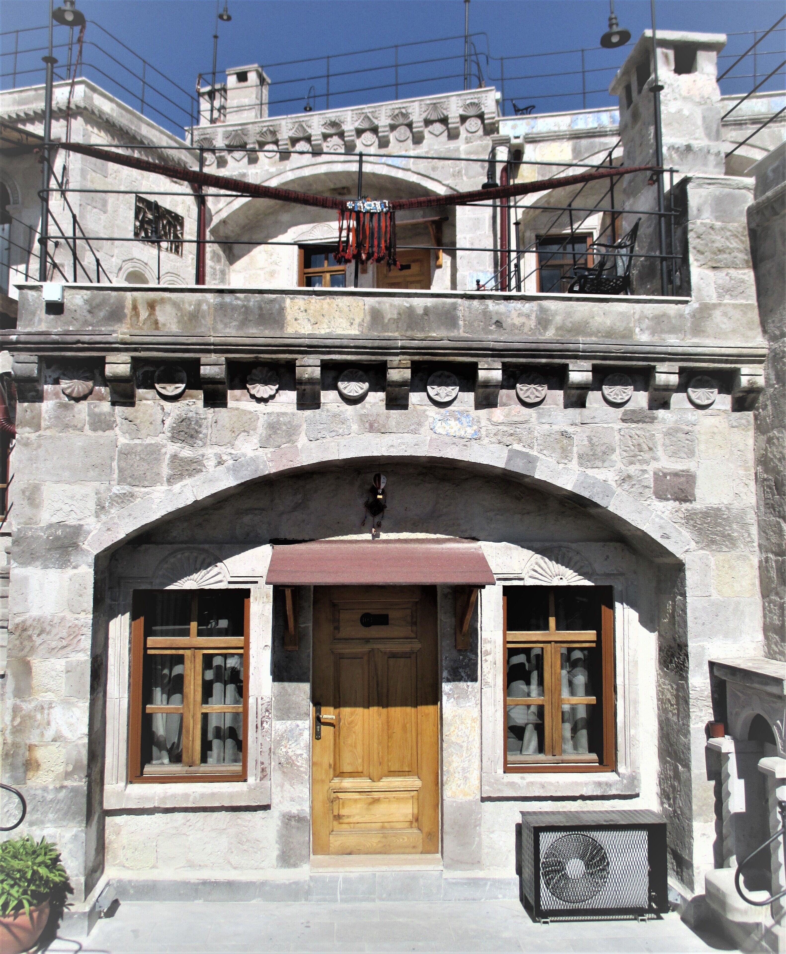 Avilla Cave Hotel