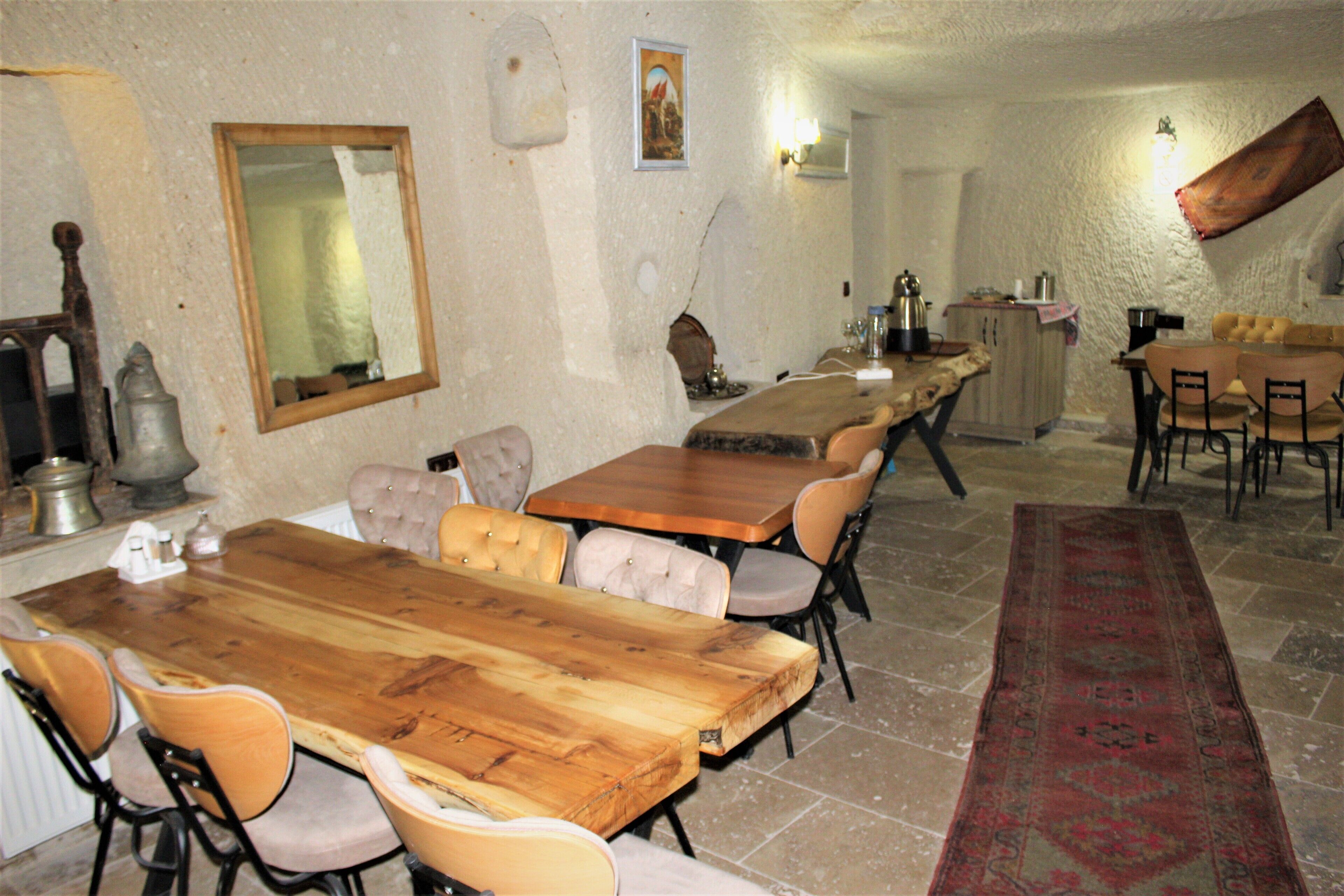 Avilla Cave Hotel