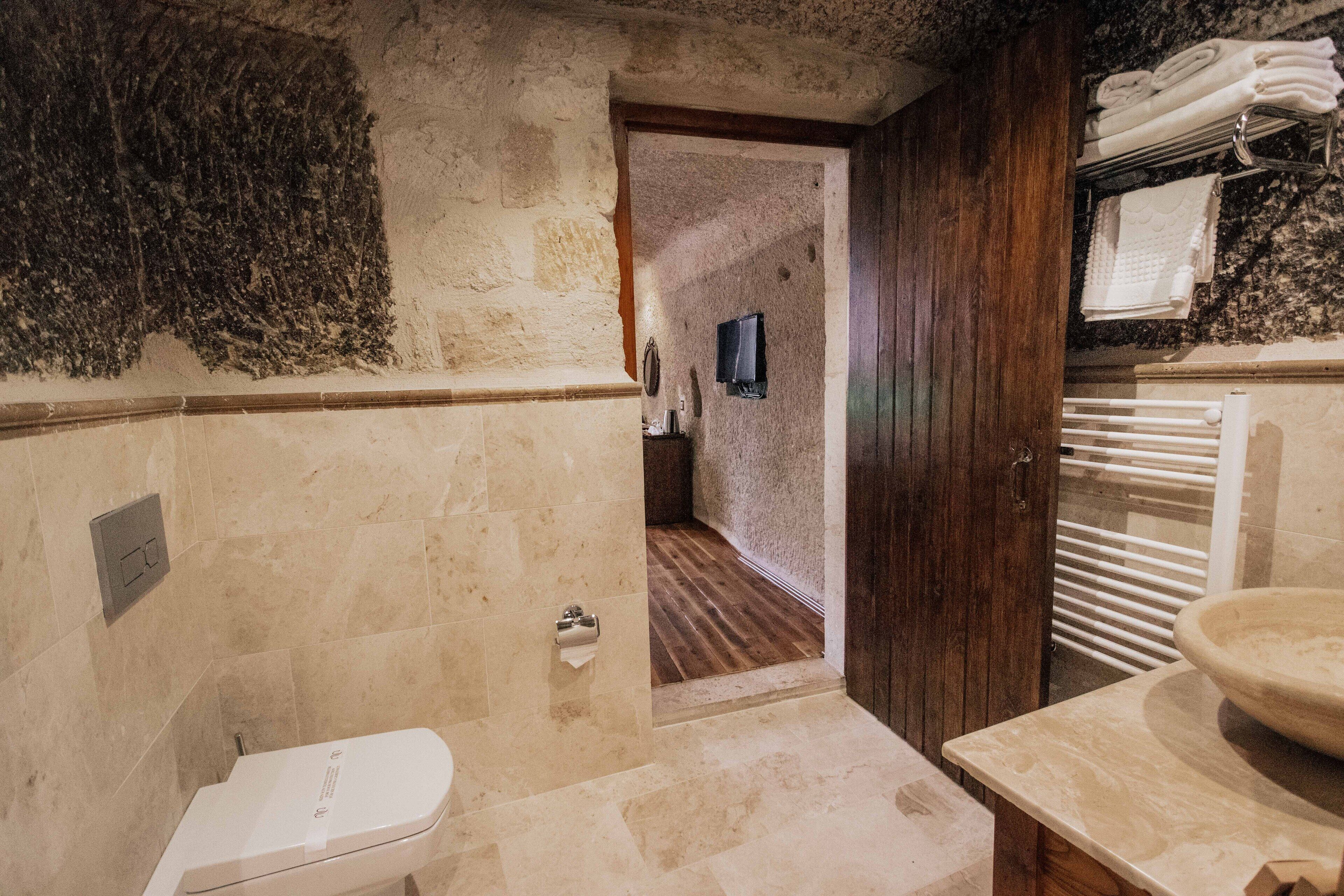 Aza Cave Hotel