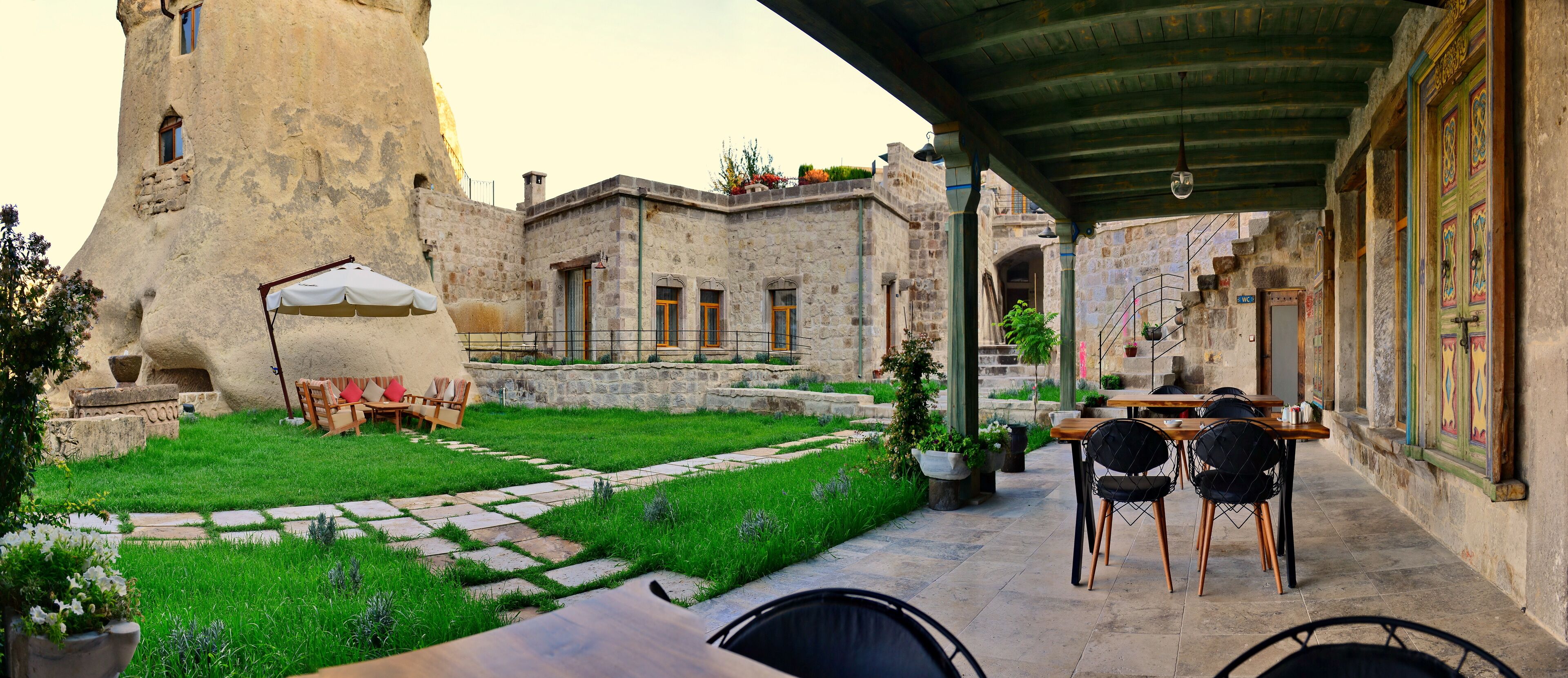 Aza Cave Hotel