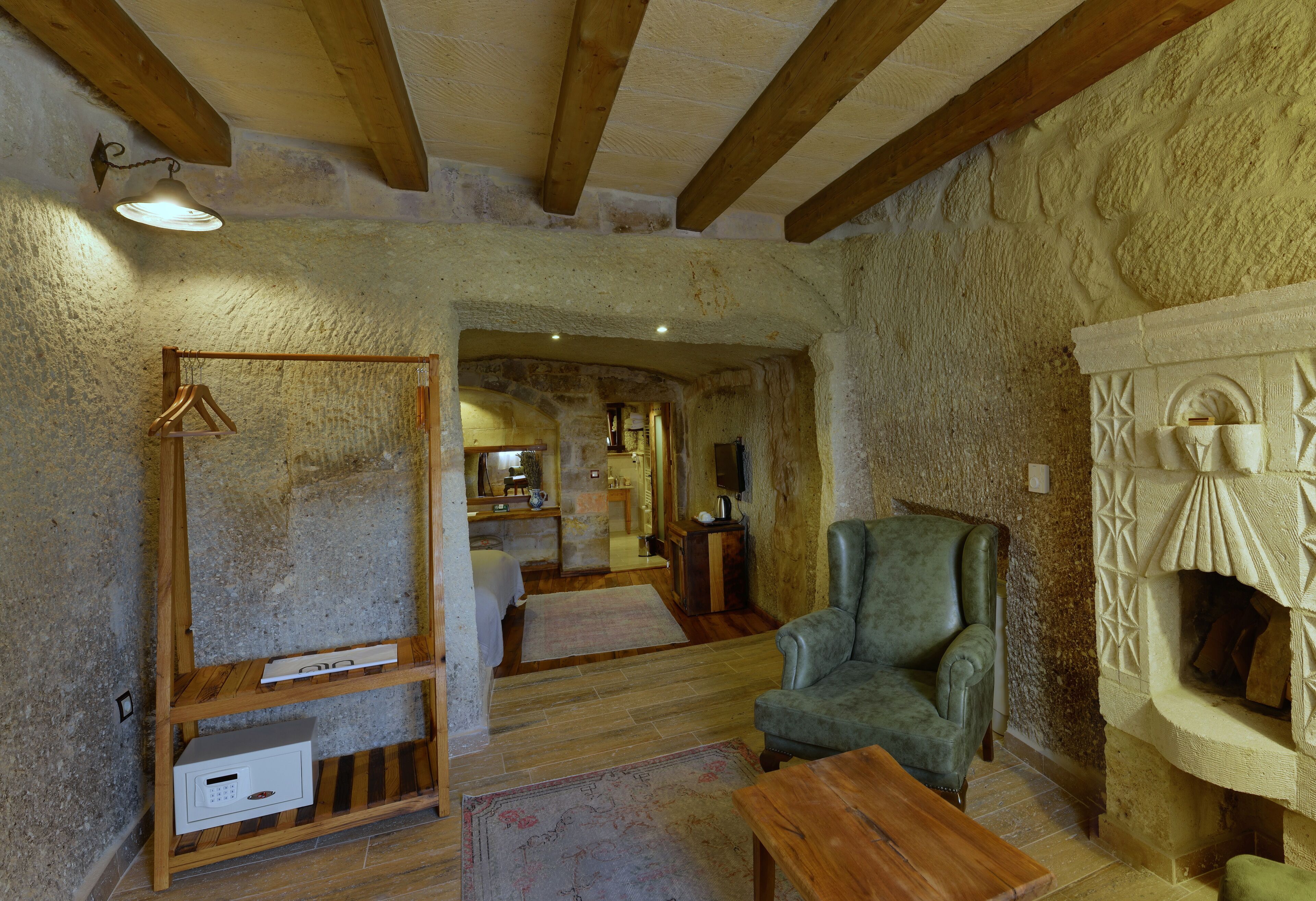 Aza Cave Hotel