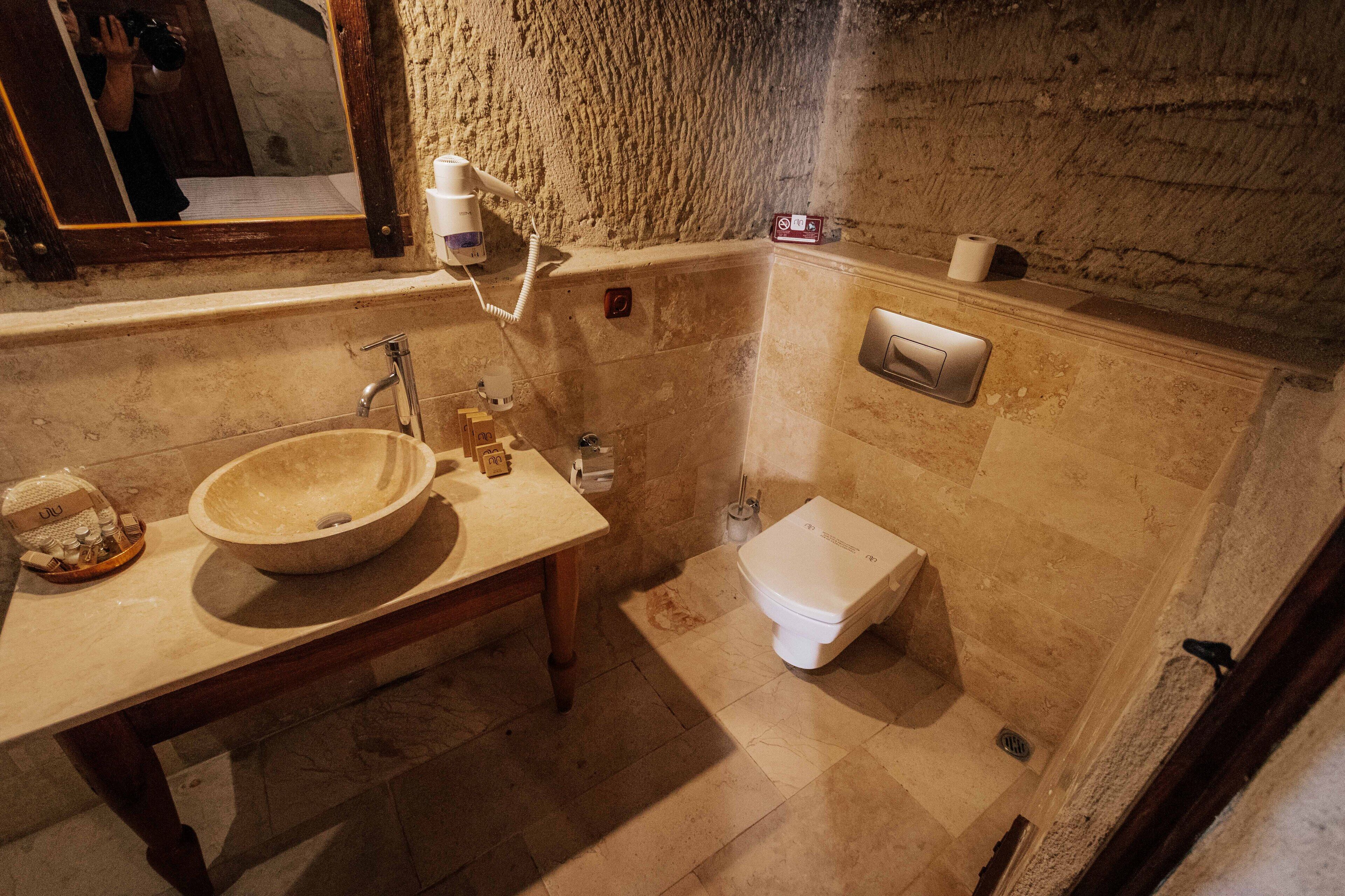 Aza Cave Hotel