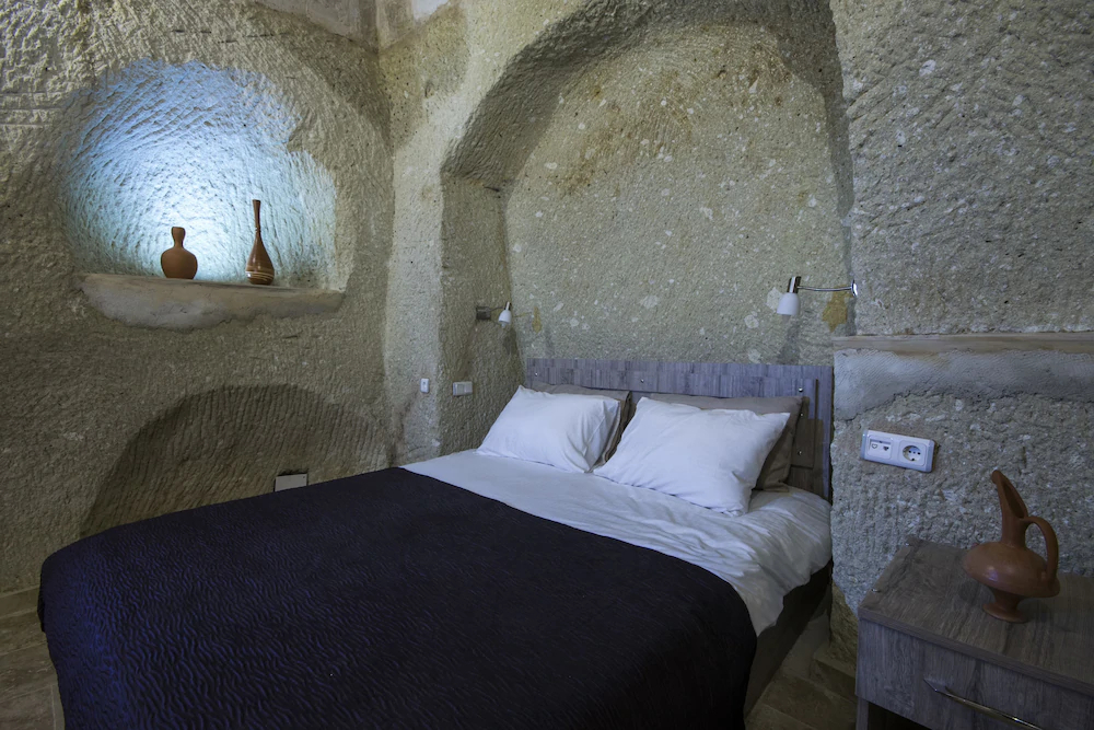 Bedrock Cave Hotel