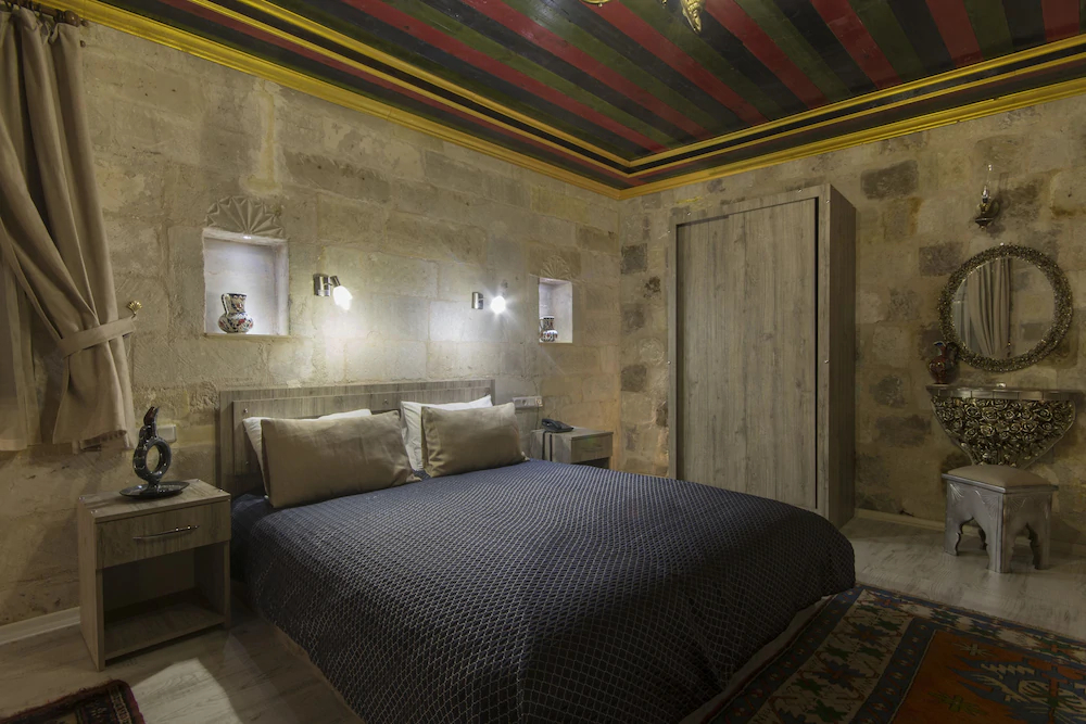 Bedrock Cave Hotel