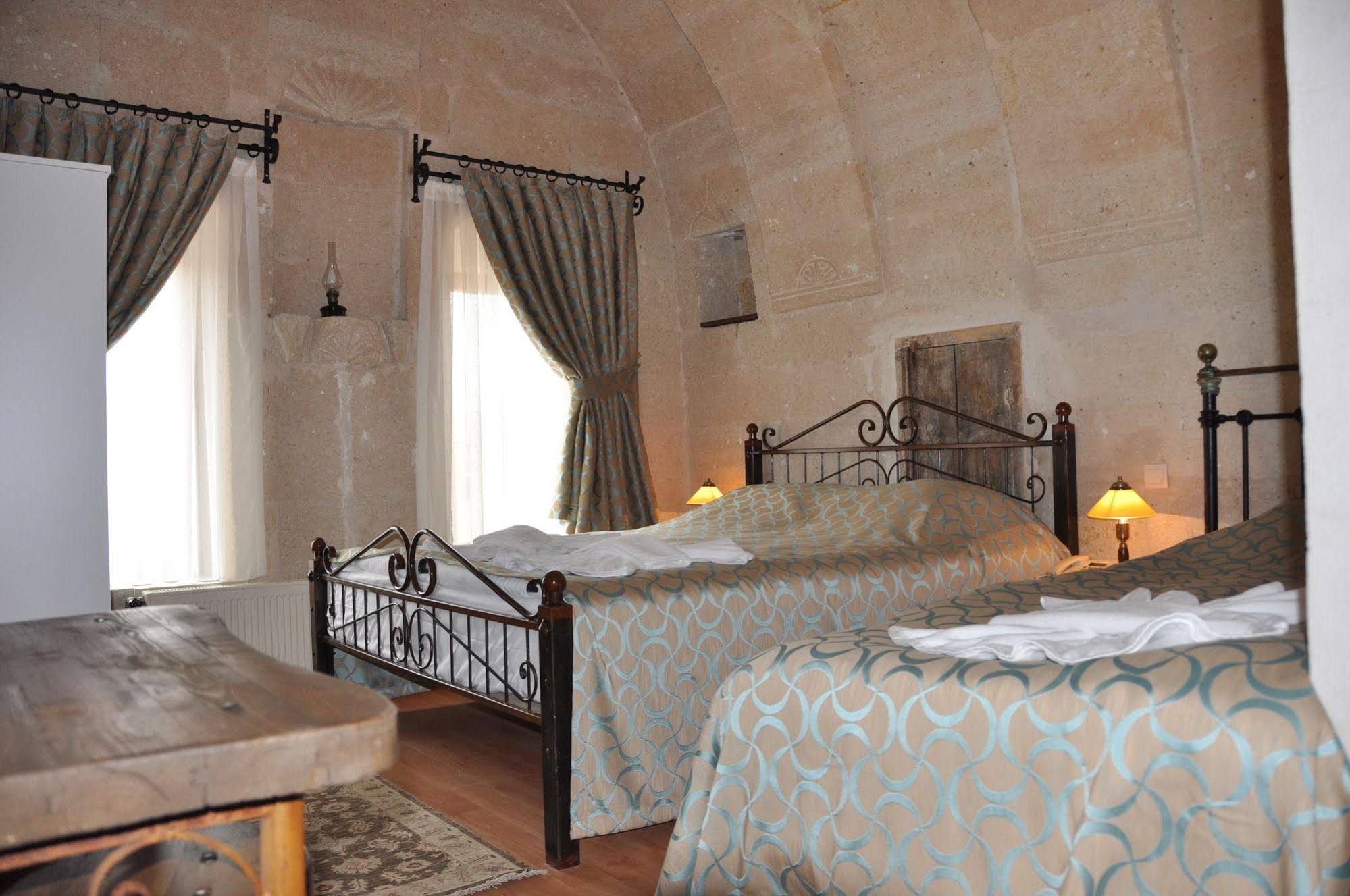 Nomads Cave Hotel & Rooftop