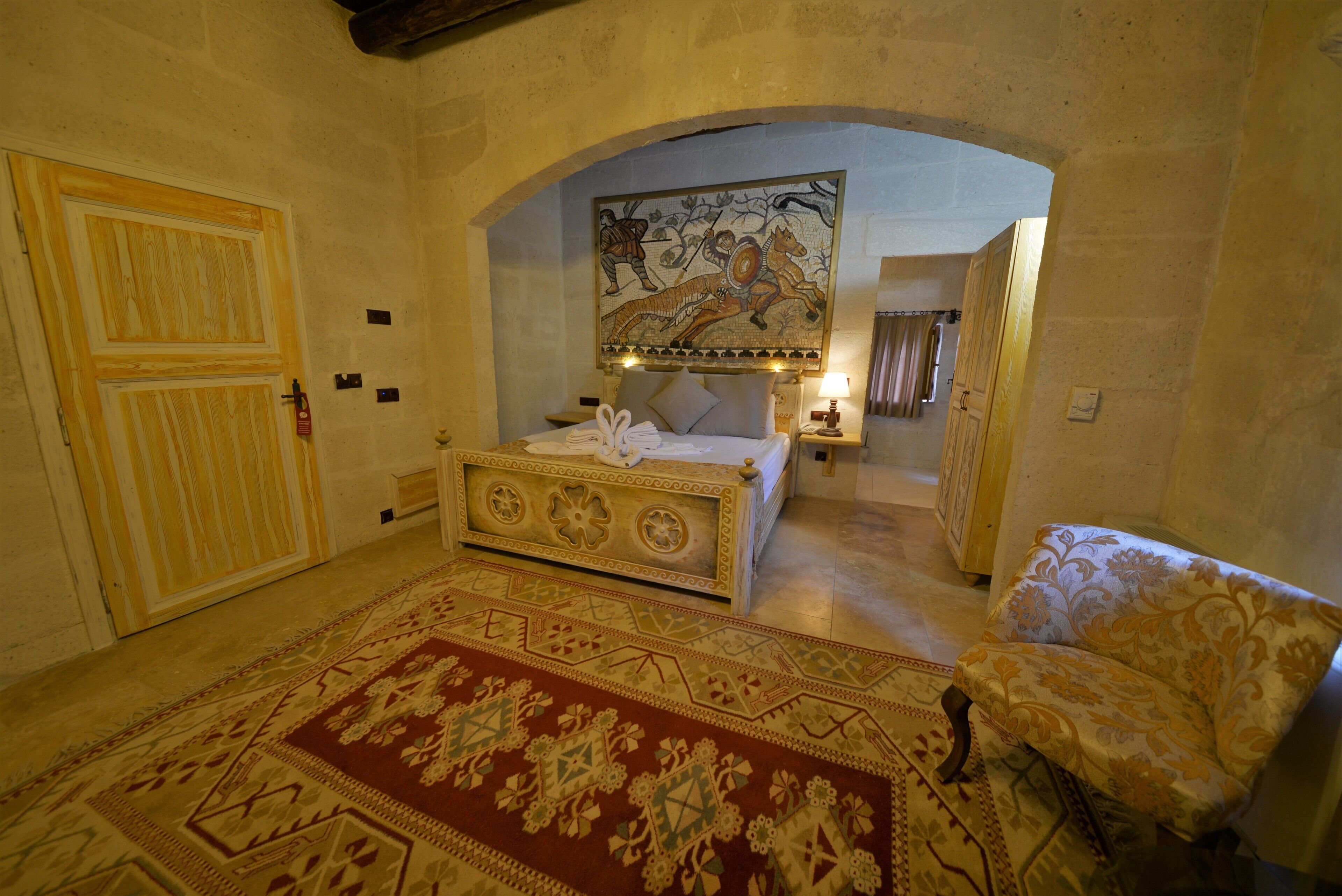 Caftan Cave Suites