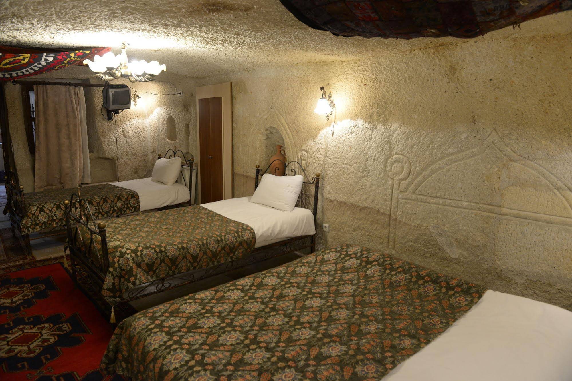 Caravanserai Cave