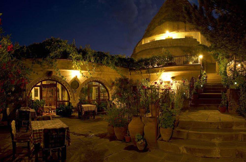 Cave Hotel Saksagan