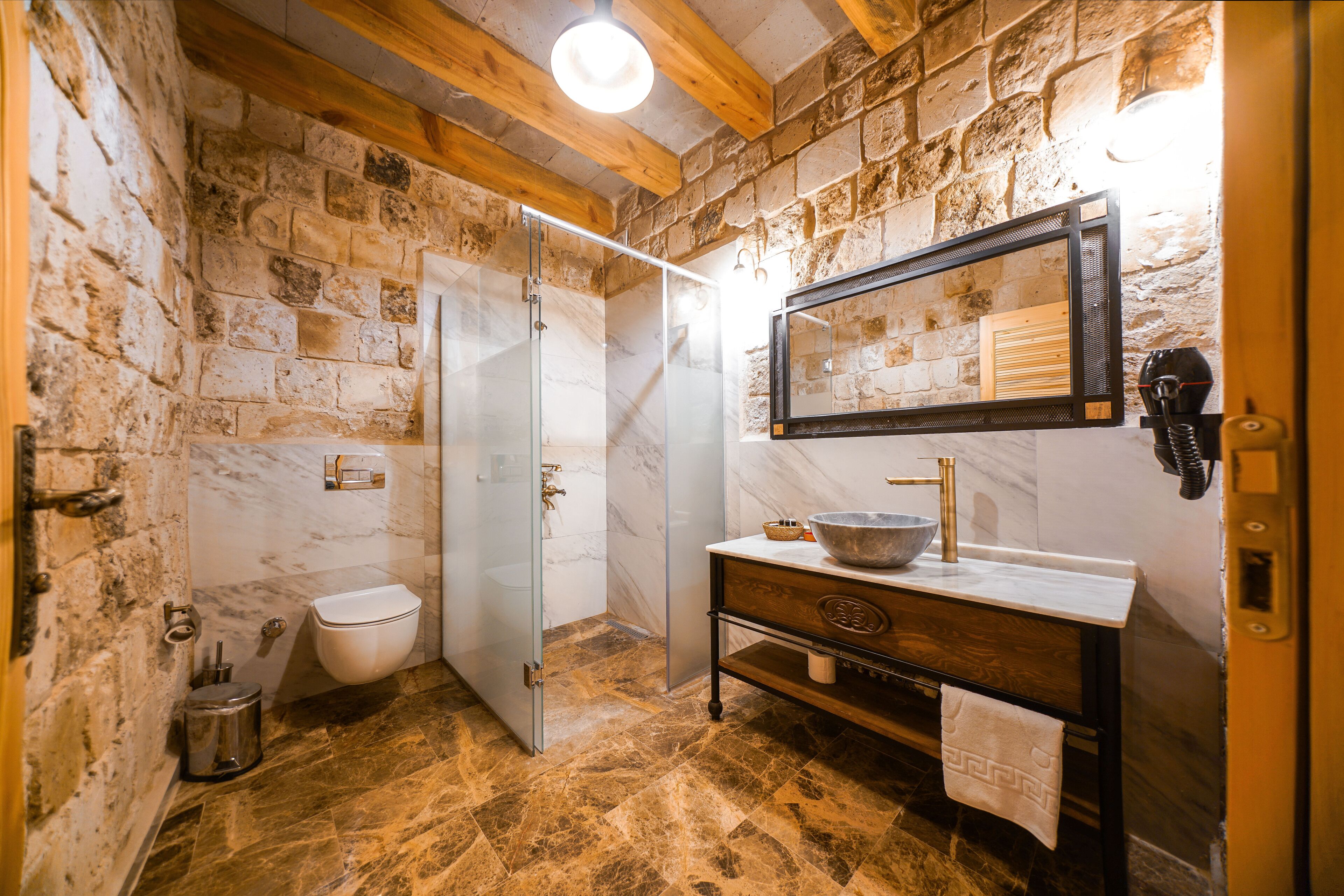 Caverna Hotel Premium Caves