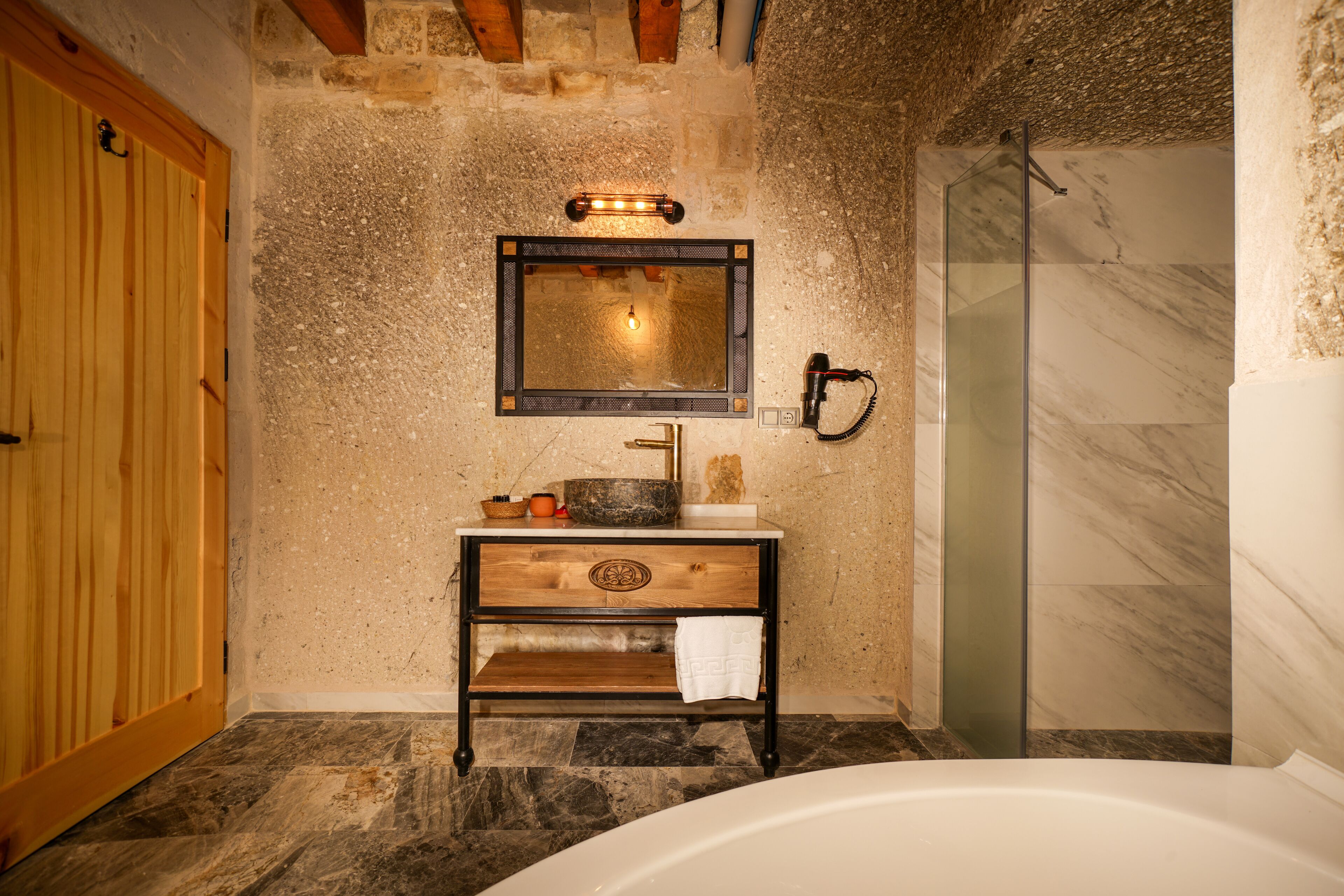 Caverna Hotel Premium Caves