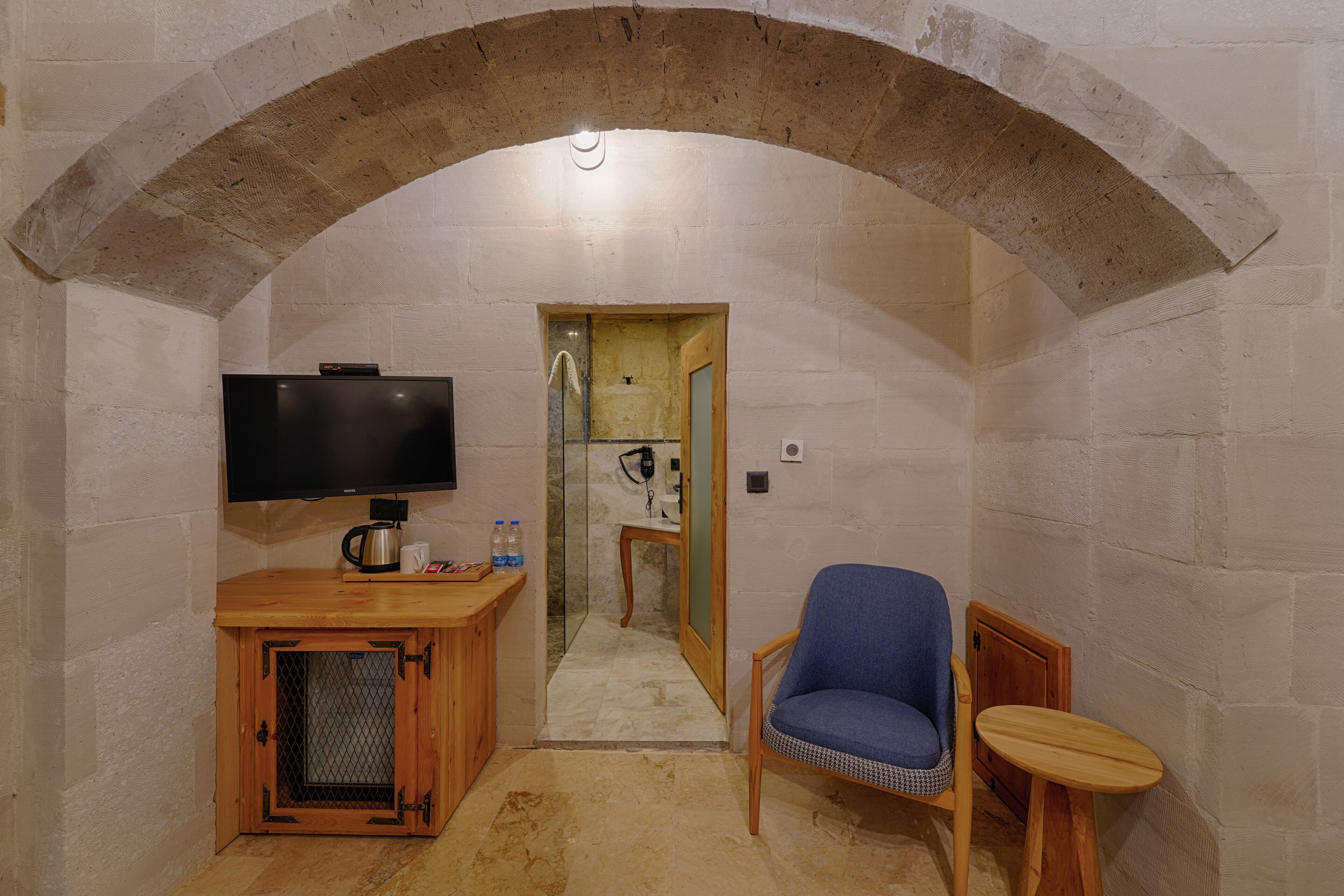 Concept Cave Suites