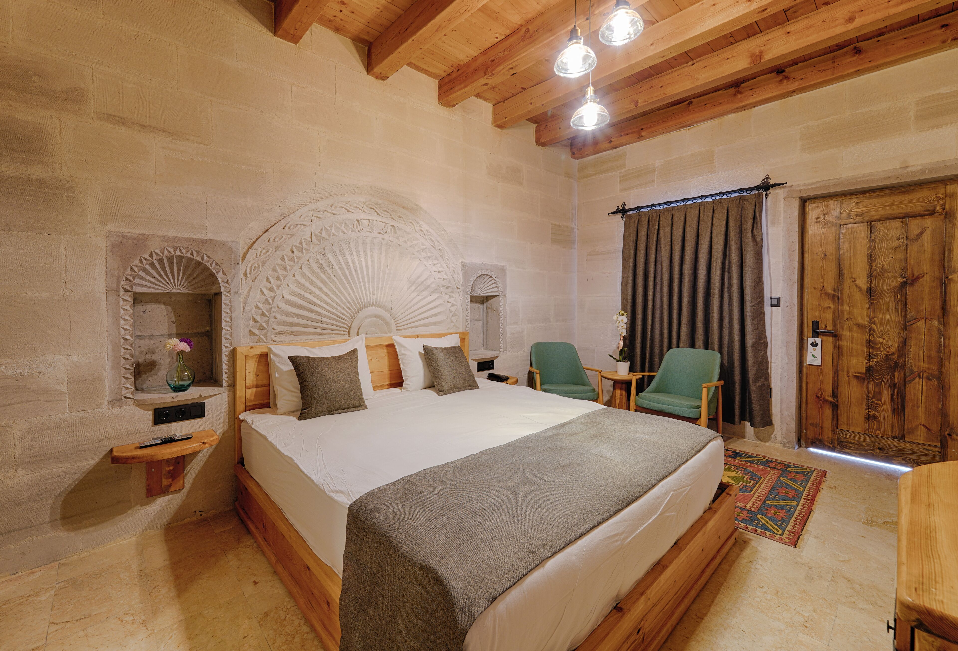 Concept Cave Suites