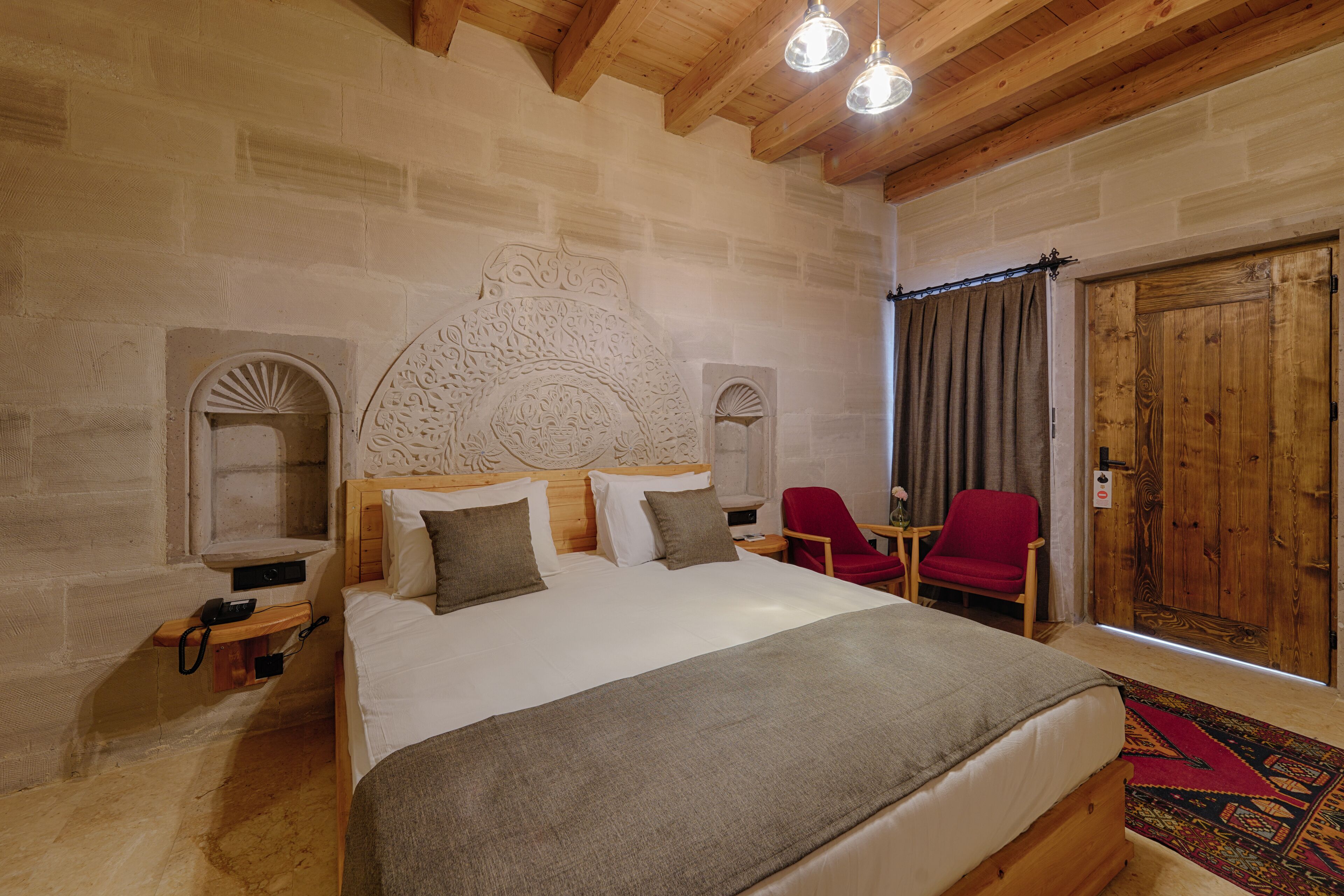 Concept Cave Suites