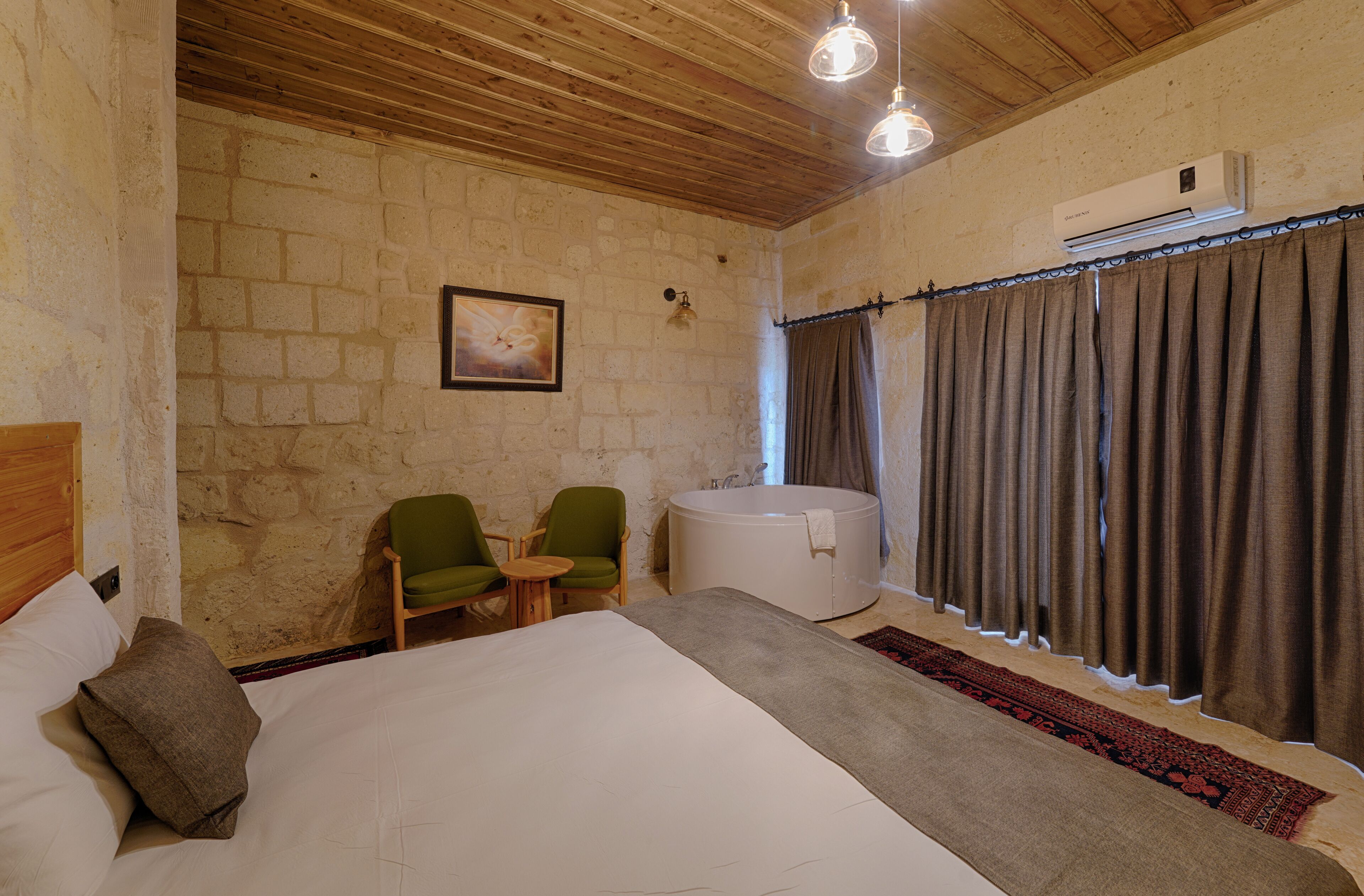 Concept Cave Suites
