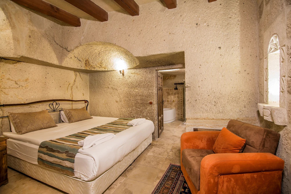 Elegance Cave Suites