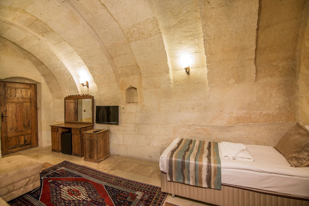 Elegance Cave Suites