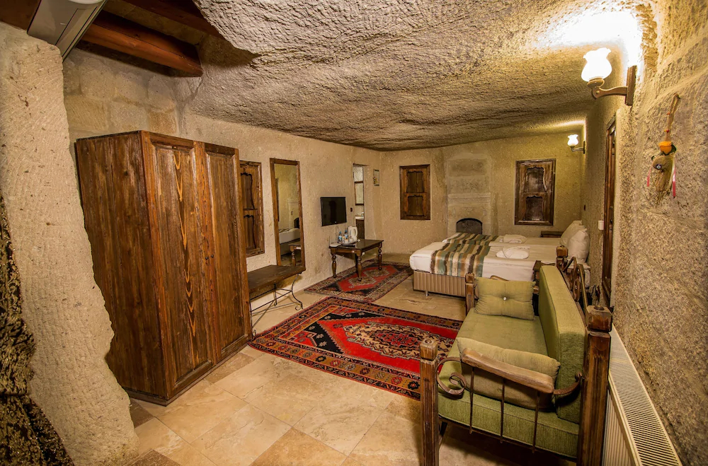 Elegance Cave Suites
