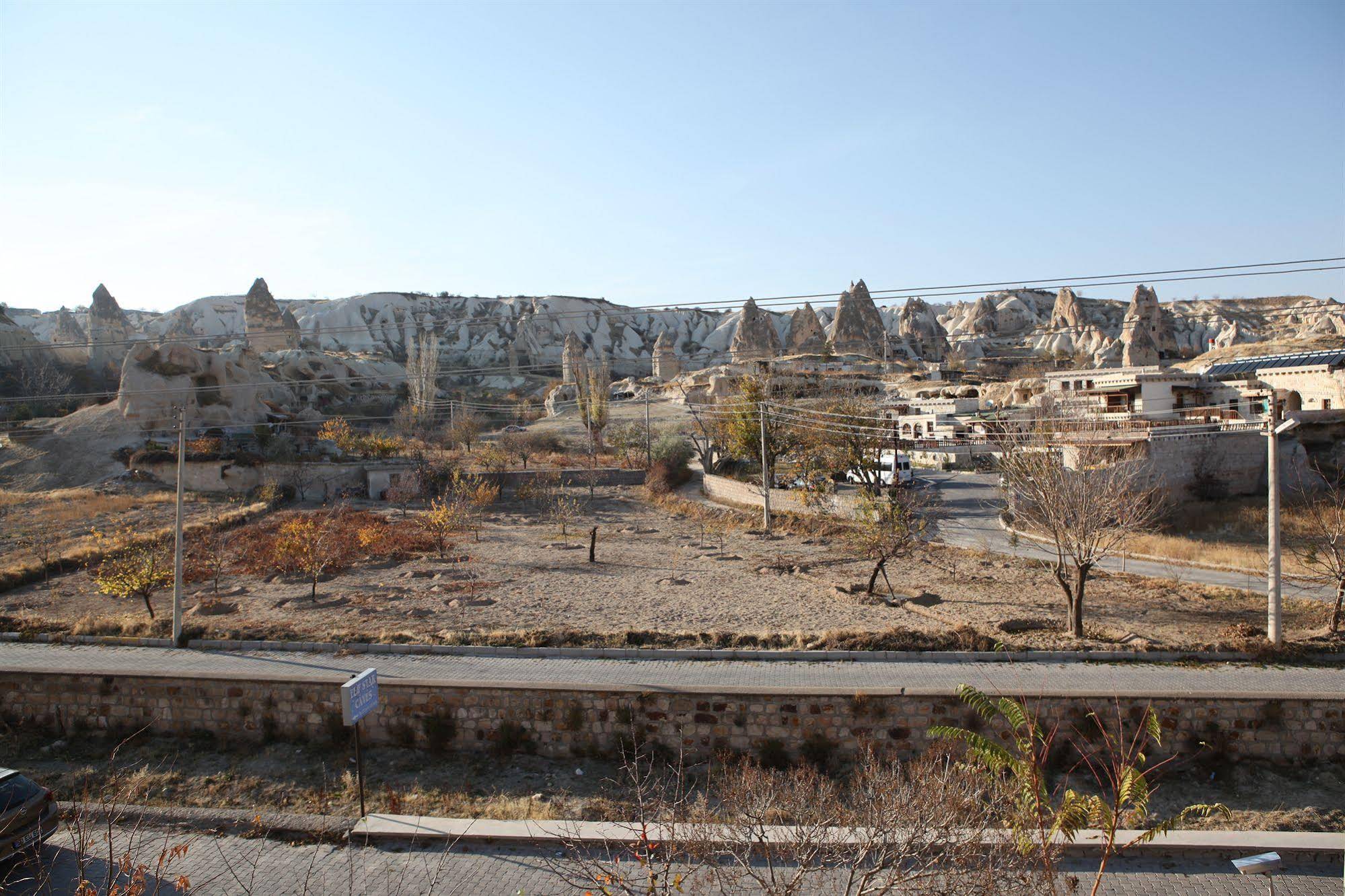 Elif Star Cave