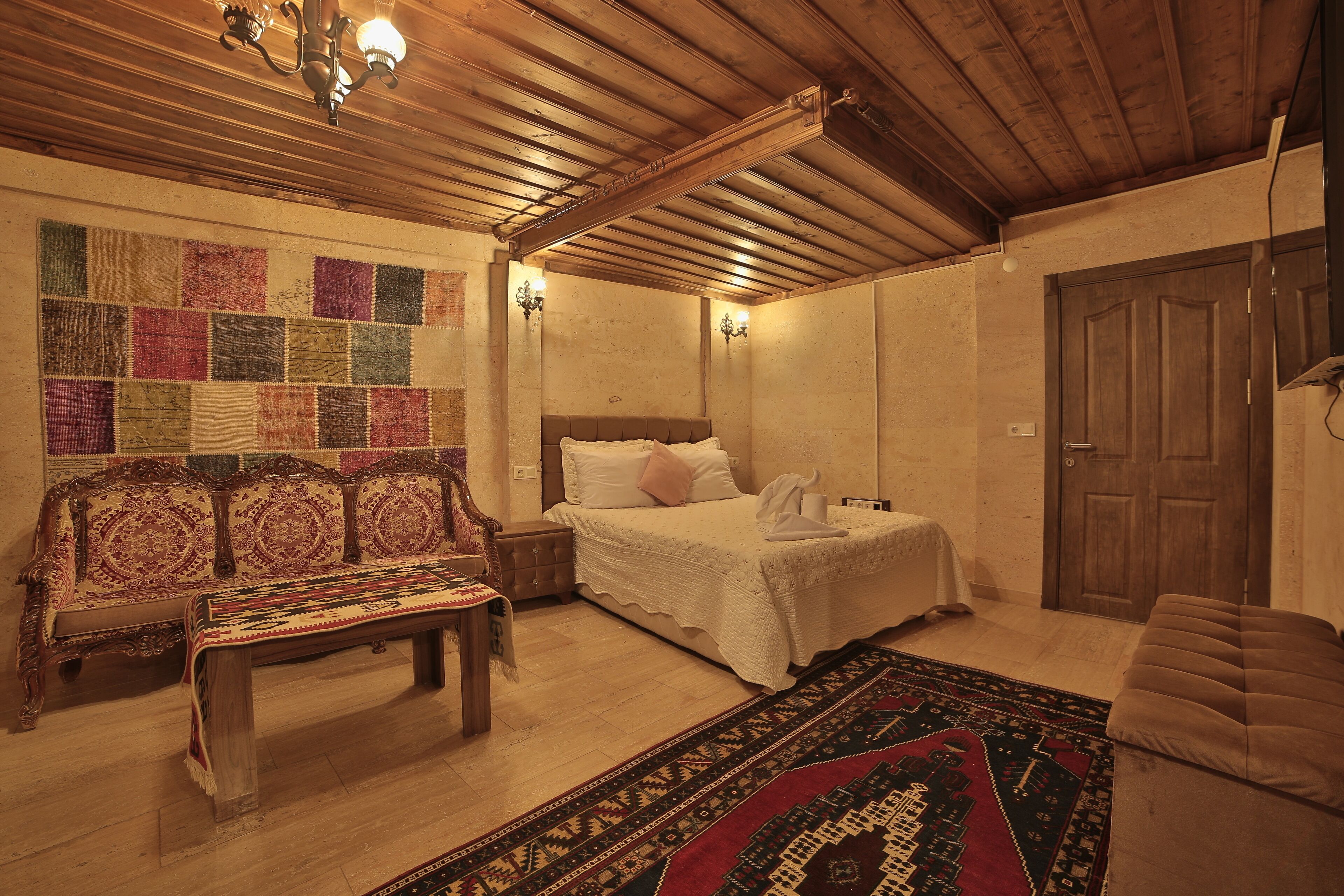 Goreme Cave Rooms