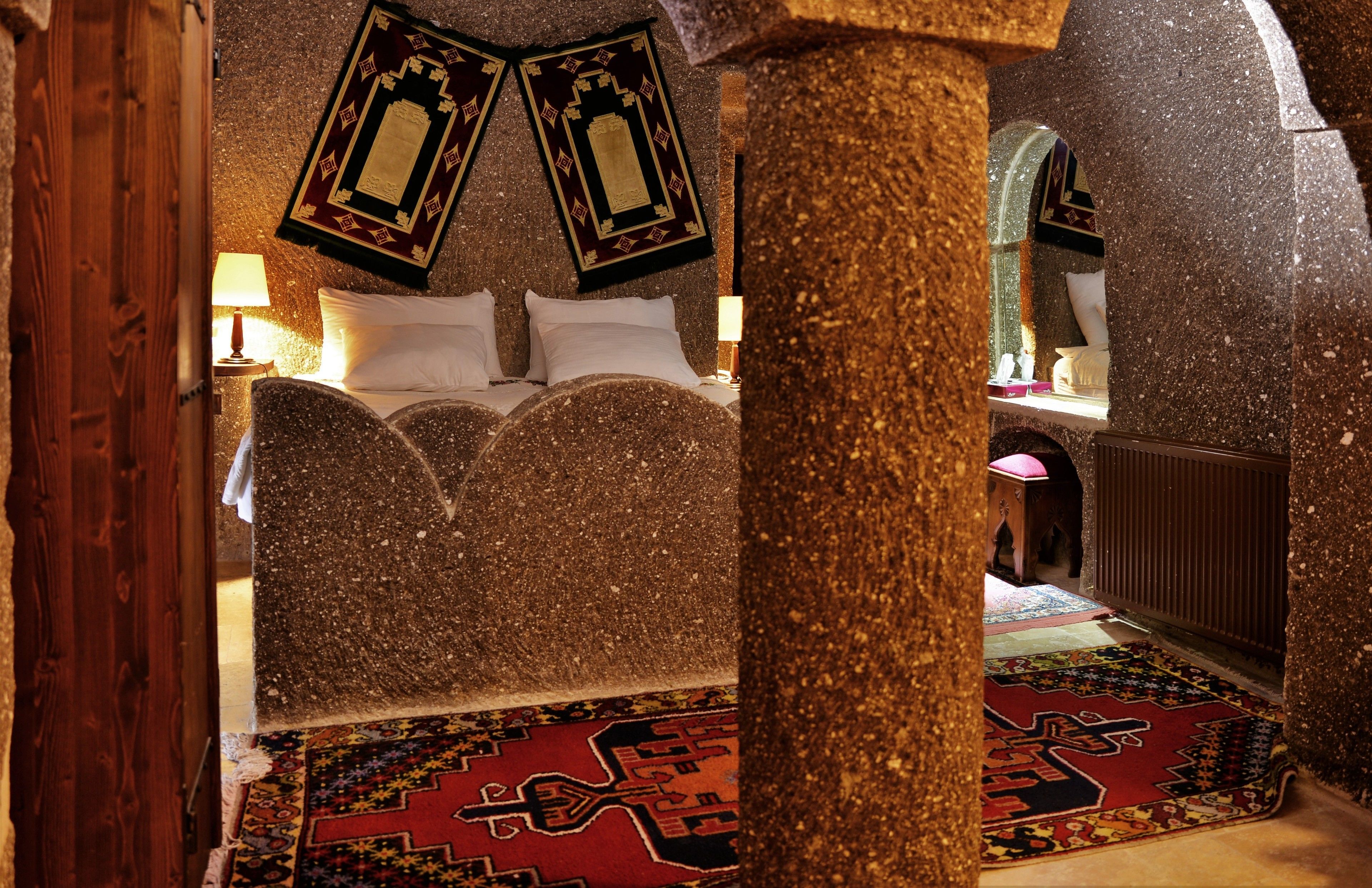 Grand Cave Suites