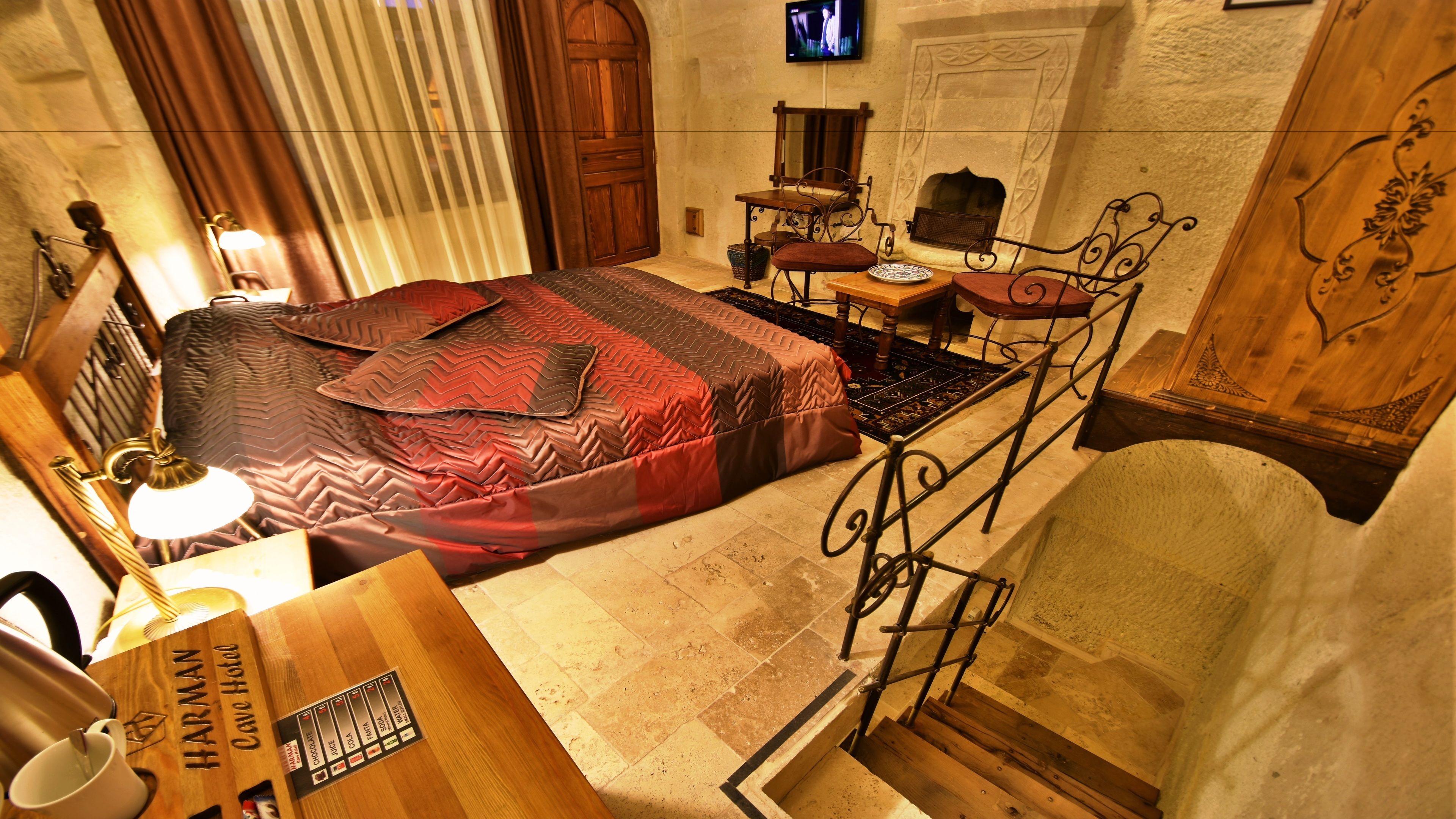 Harman Cave Hotel