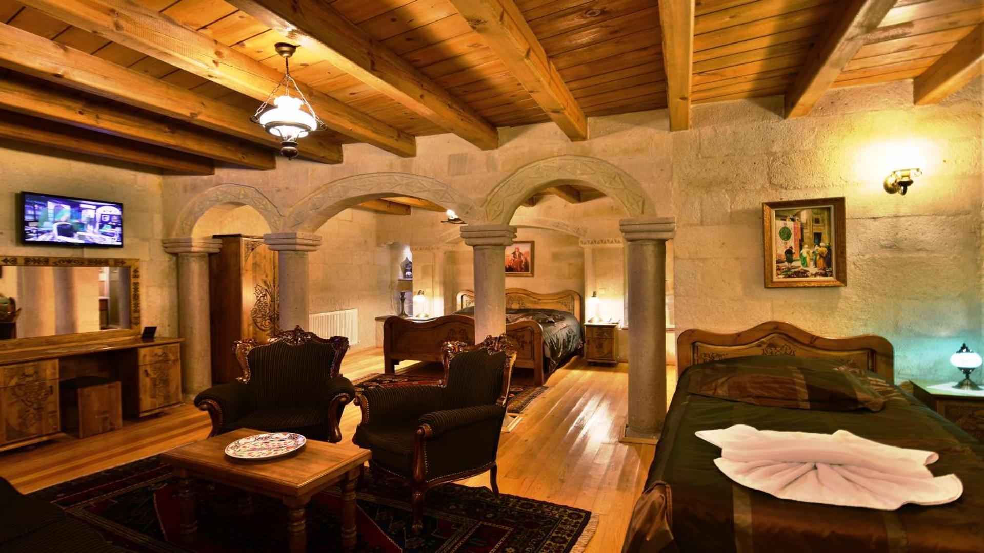 Harman Cave Hotel