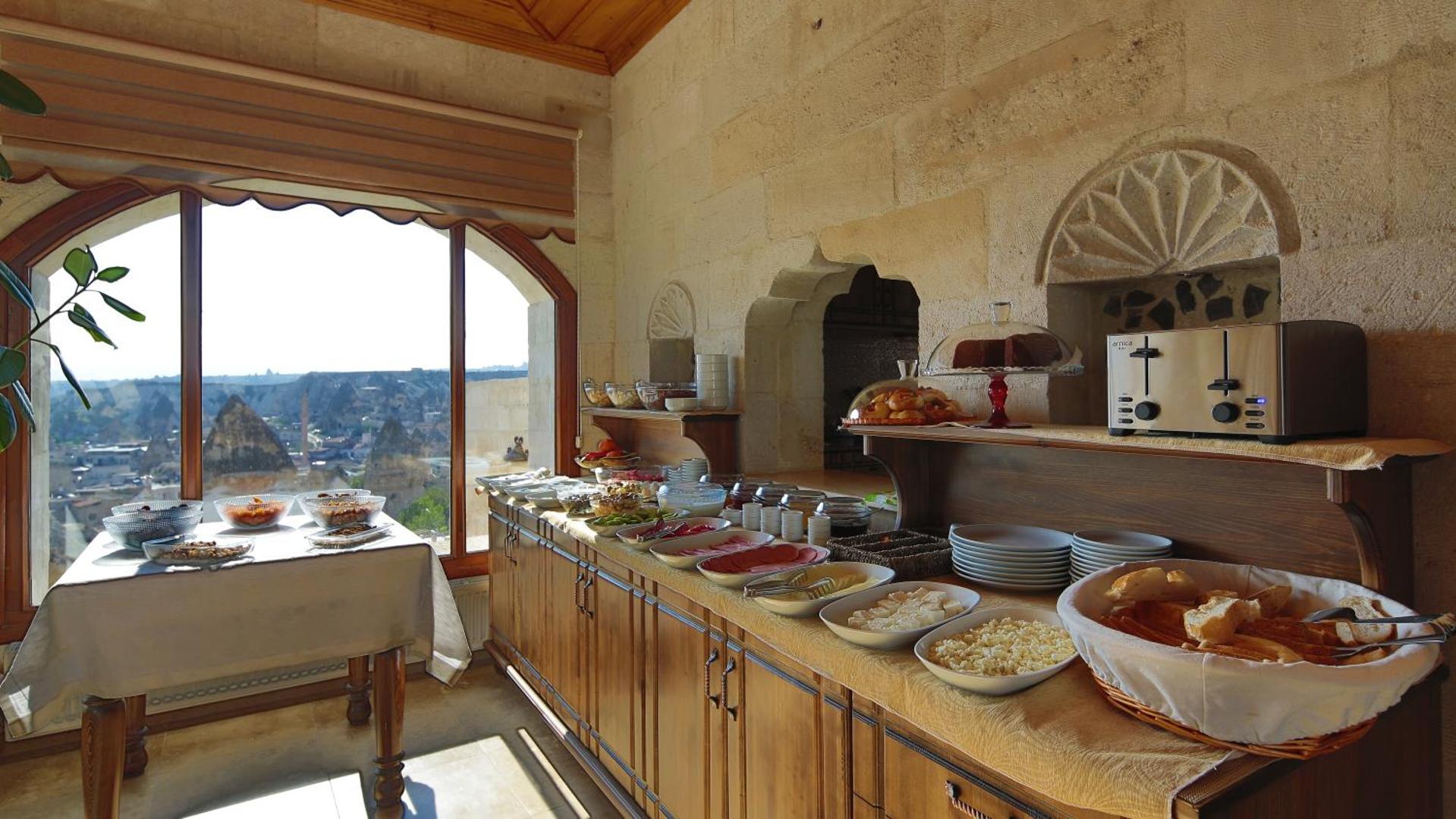 Harman Cave Hotel
