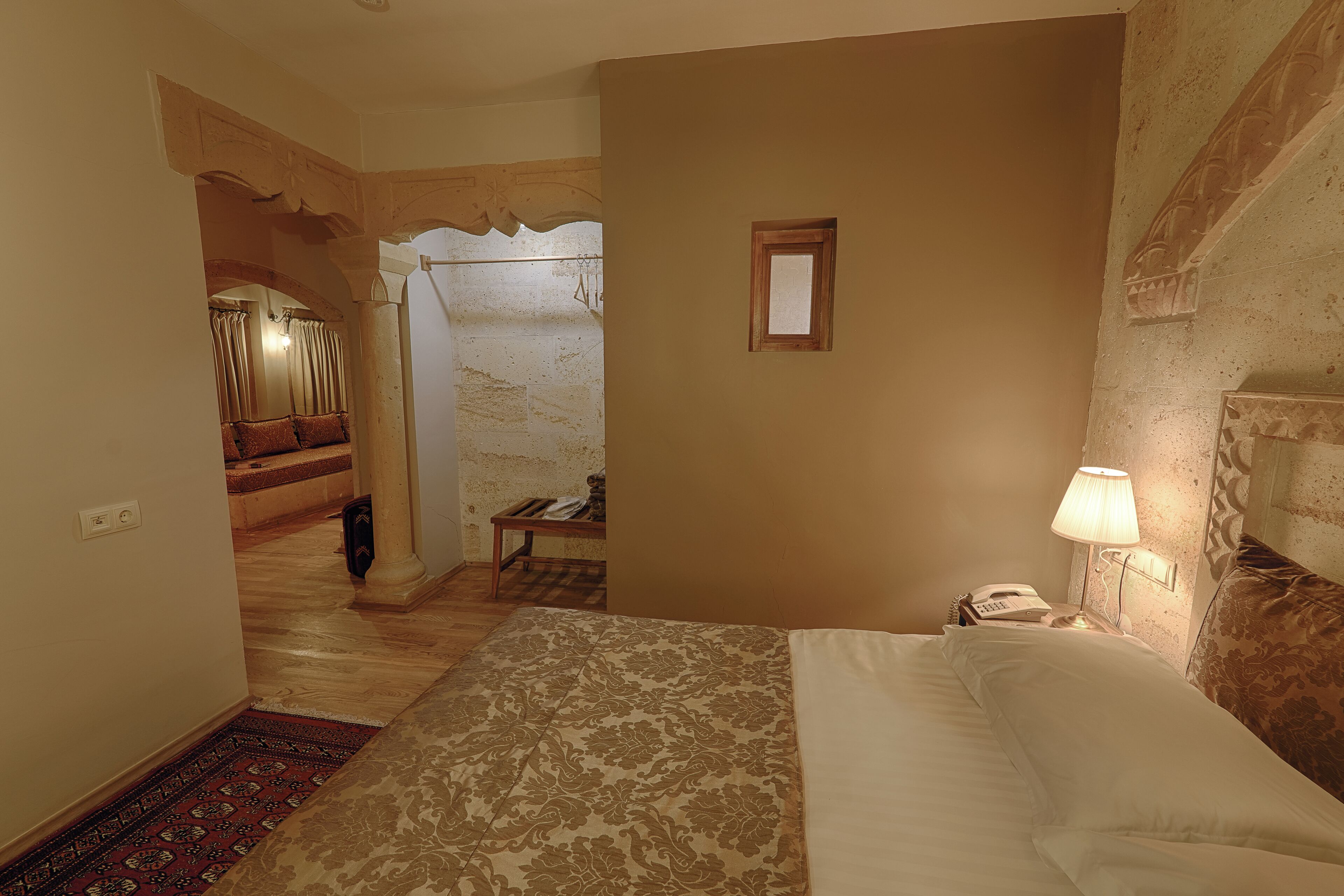Heybe Hotel