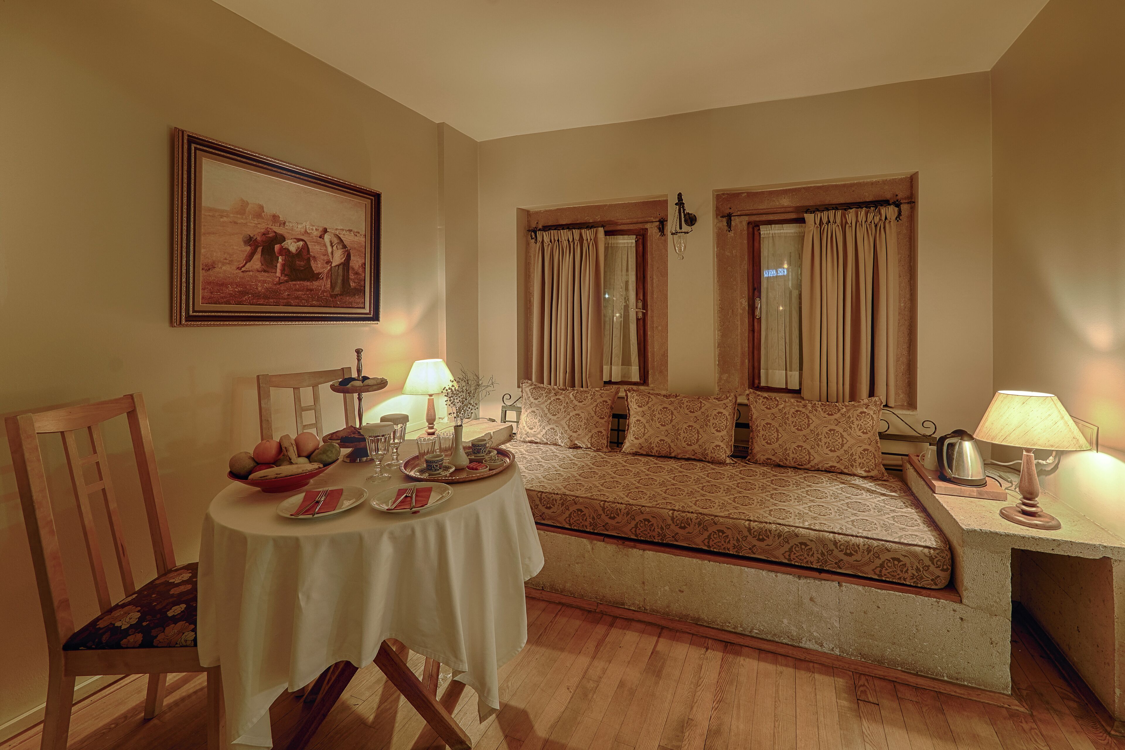 Heybe Hotel