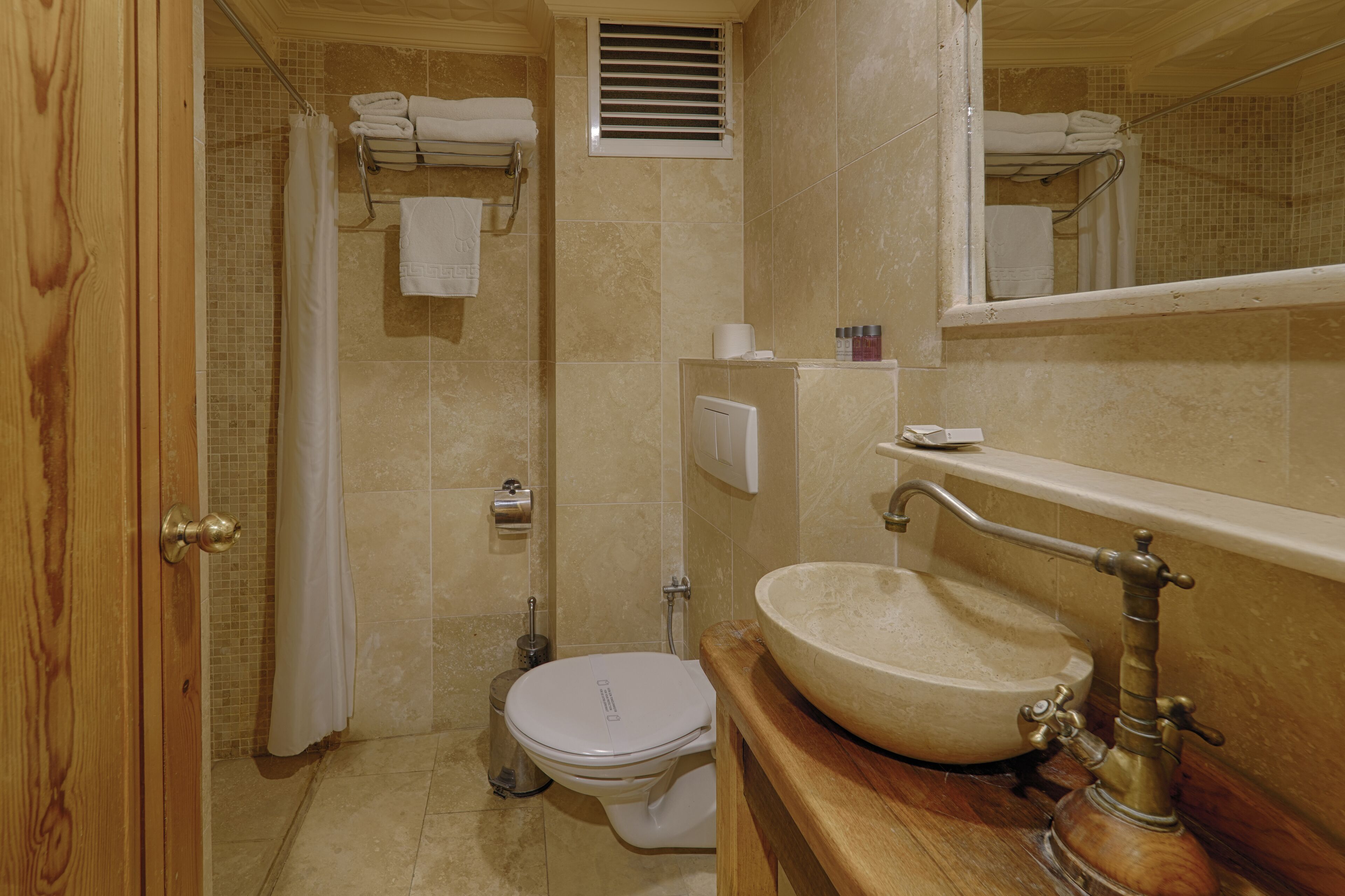 Heybe Hotel