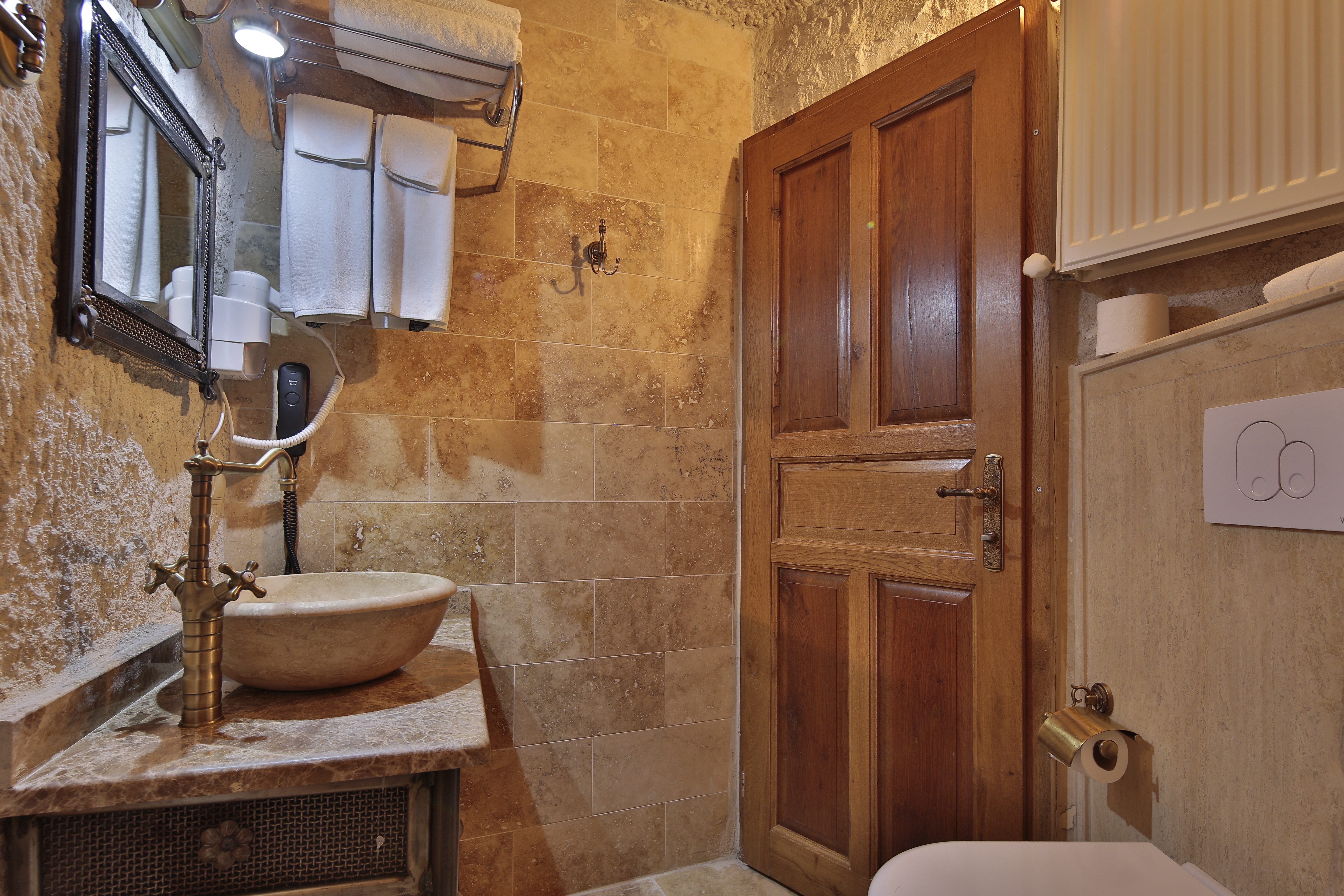 Imperial Cave Suites & Spa