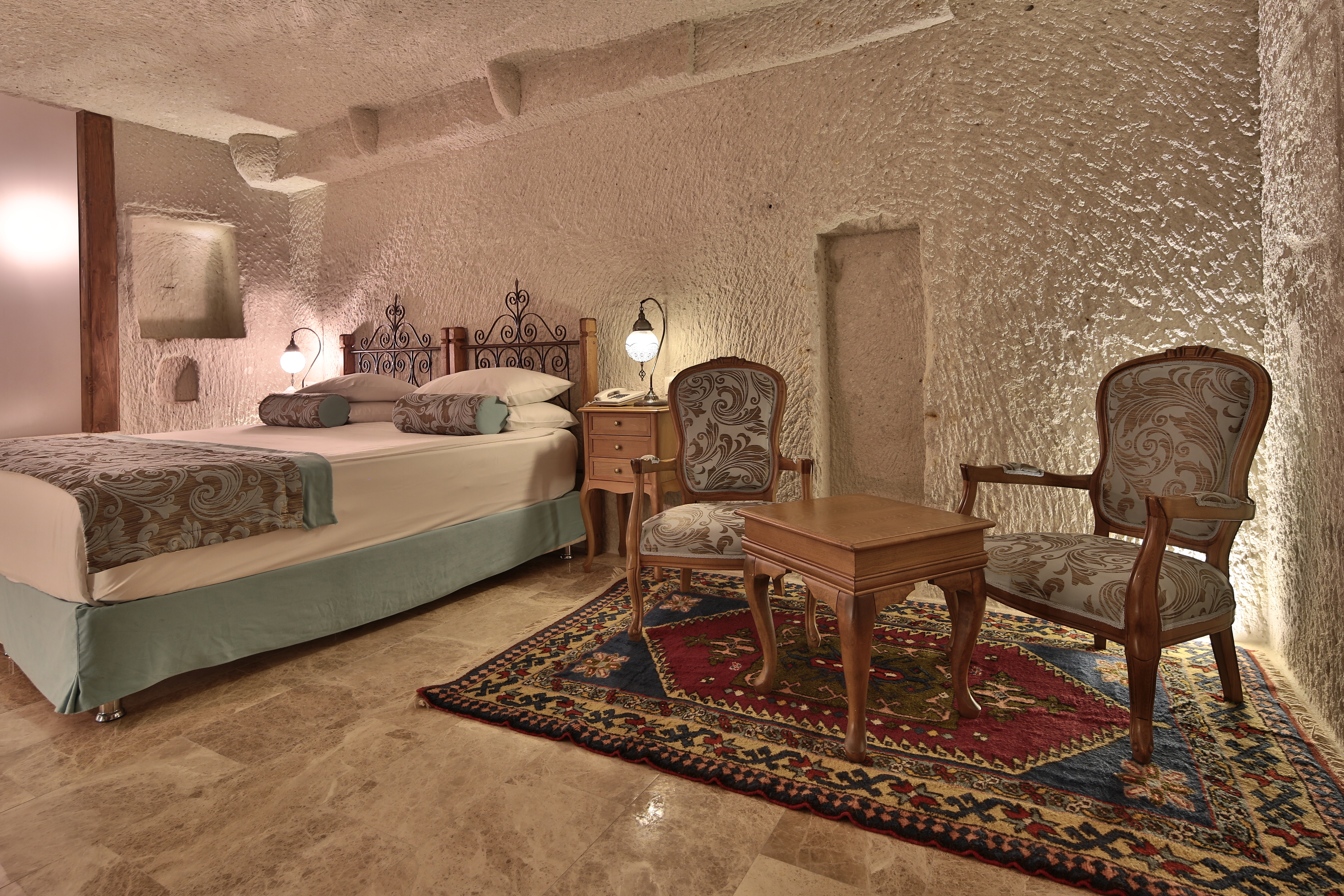 Imperial Cave Suites & Spa