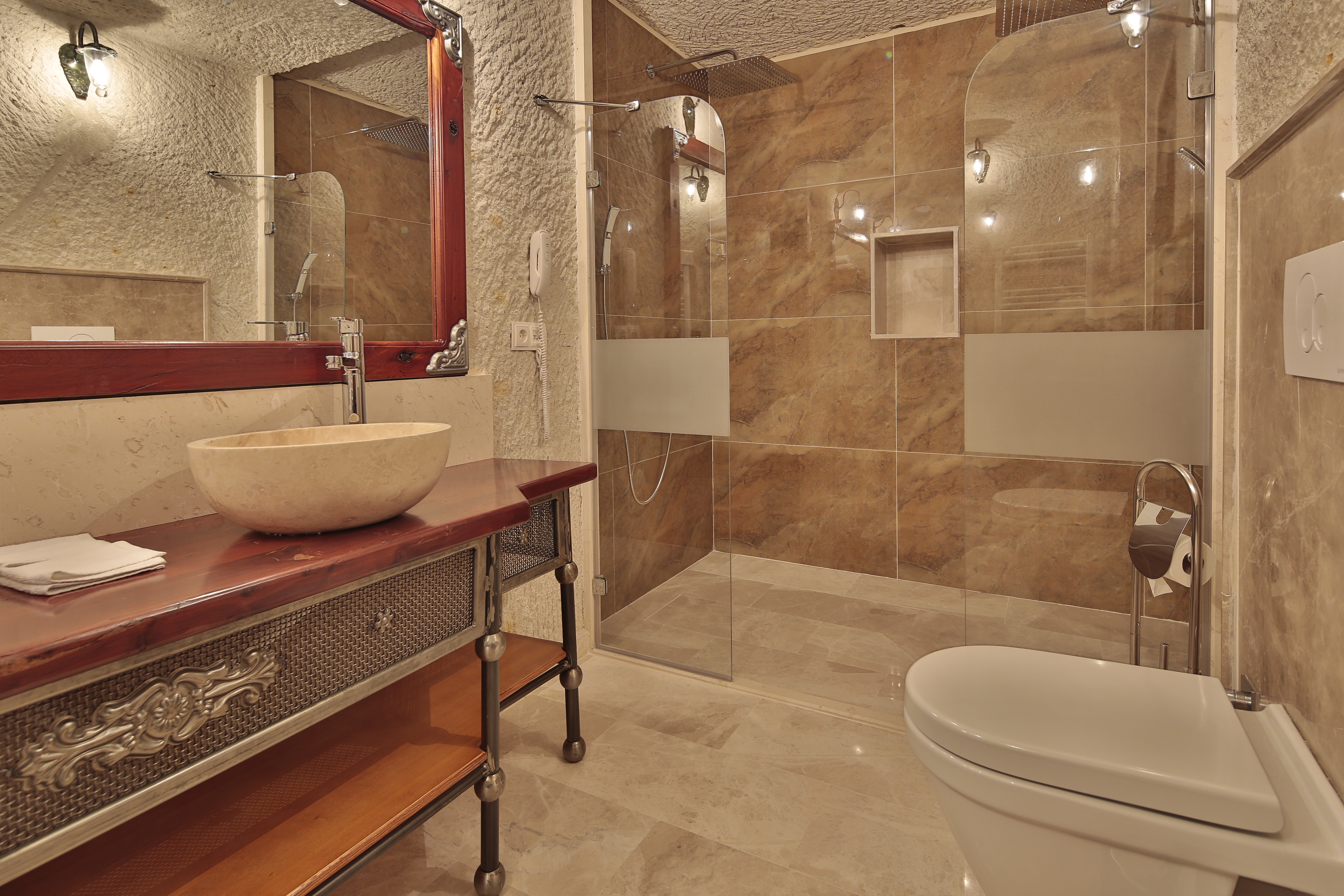 Imperial Cave Suites & Spa