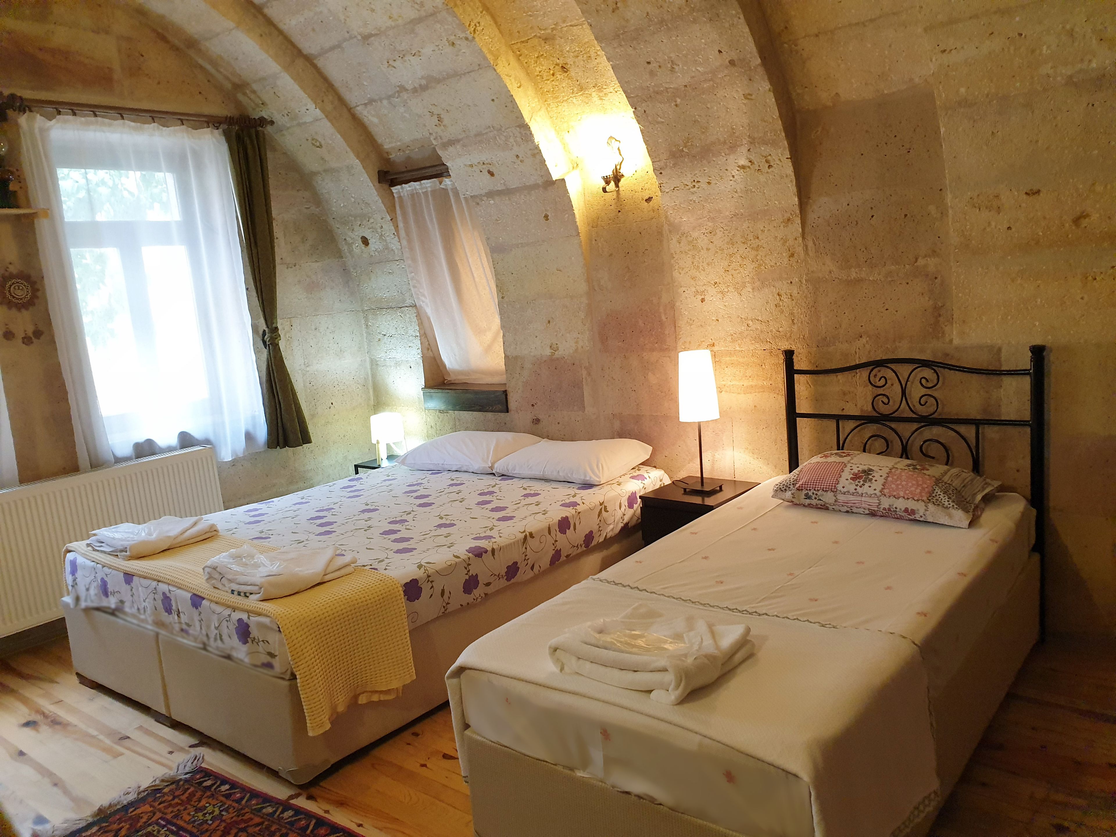 Karadut Cave Hotel