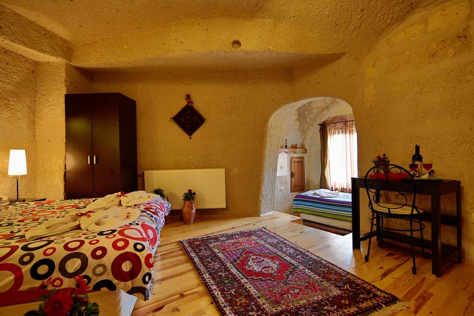 Karadut Cave Hotel