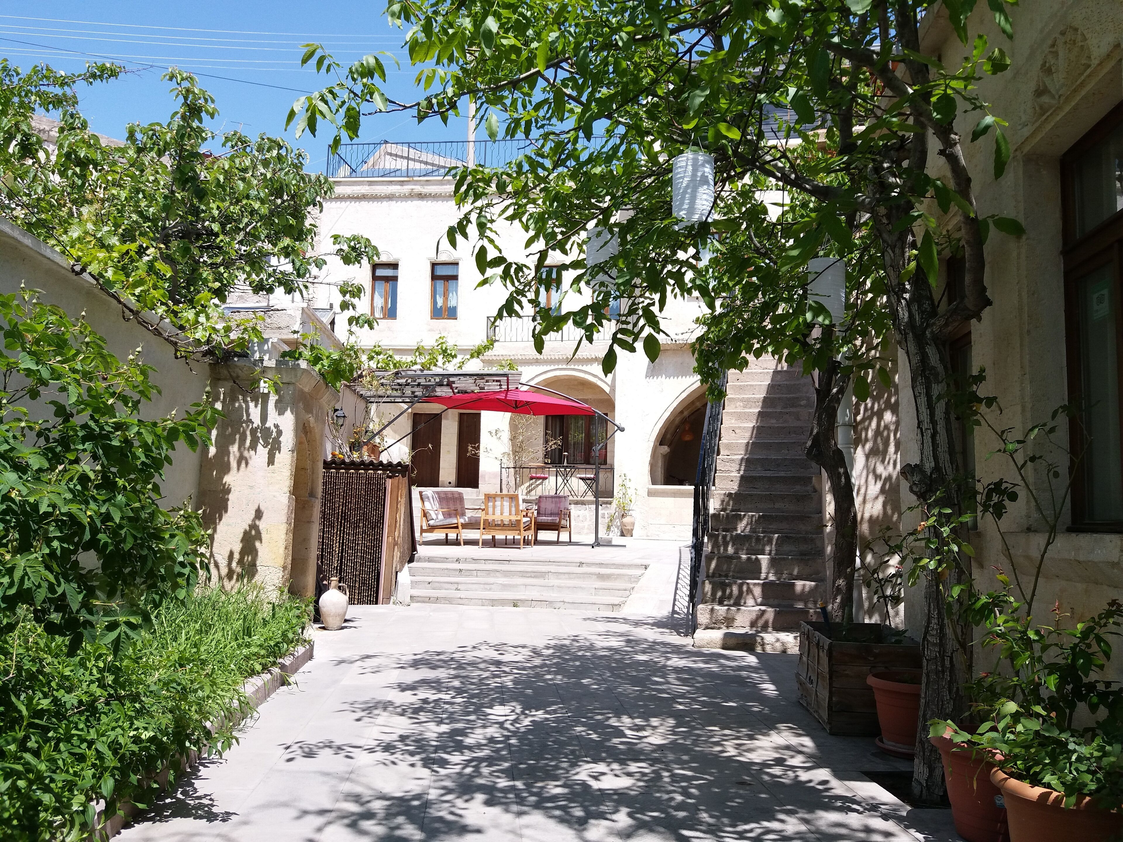 Karadut Cave Hotel