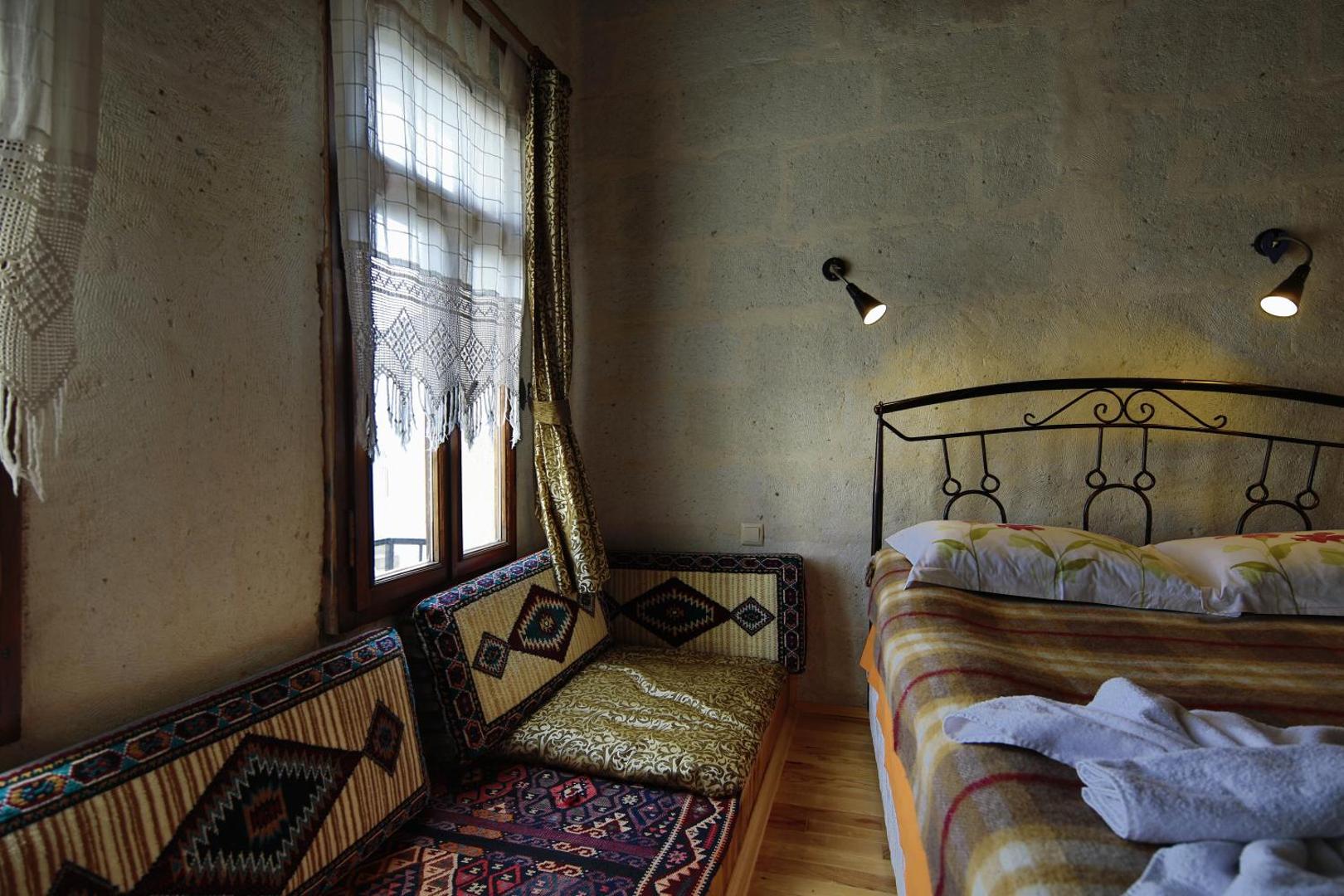 Karadut Cave Hotel